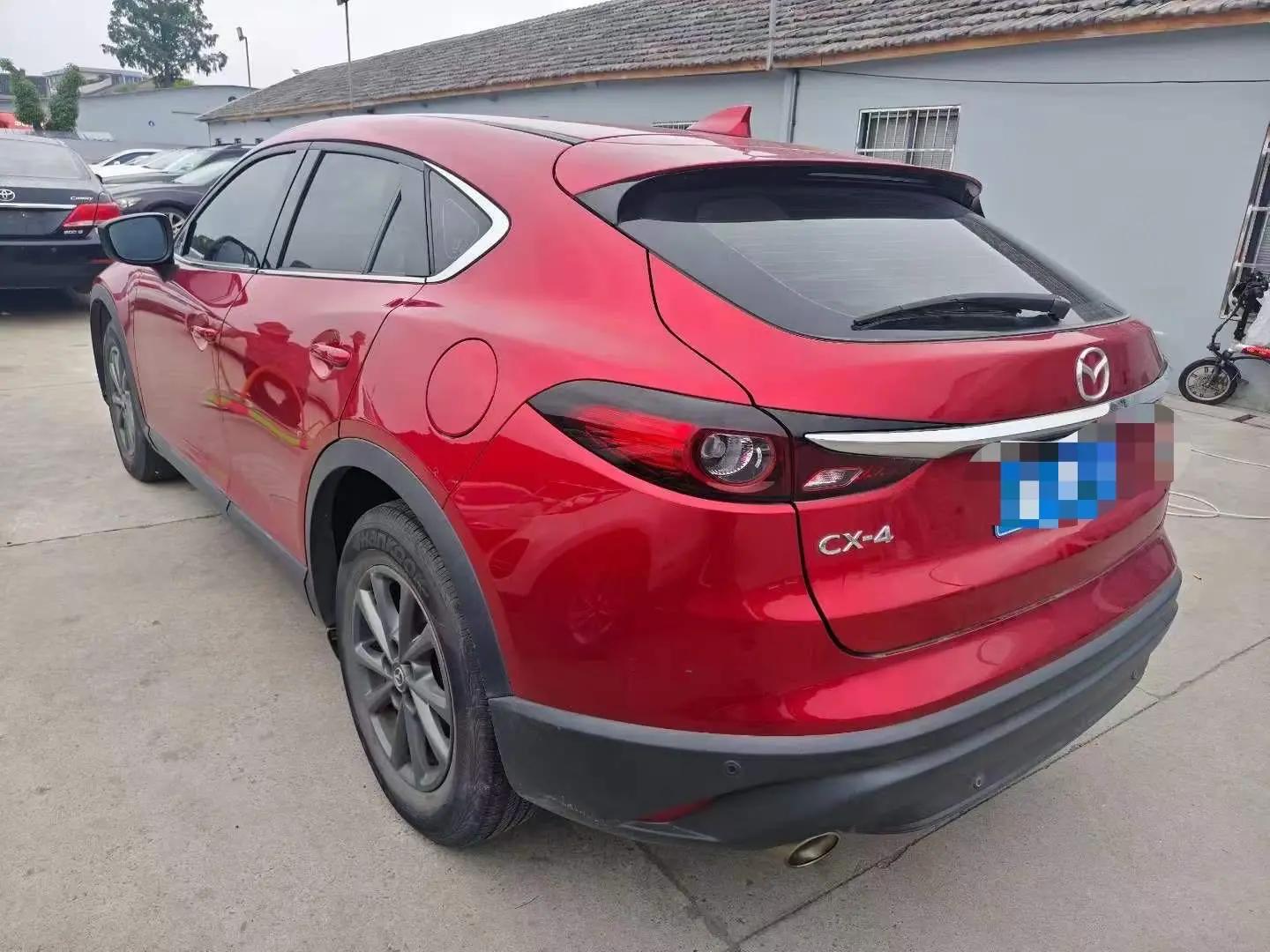 Mazda CX-4 2020 2.0L Automatic Two-Drive Blue Sky Vital Edition 4