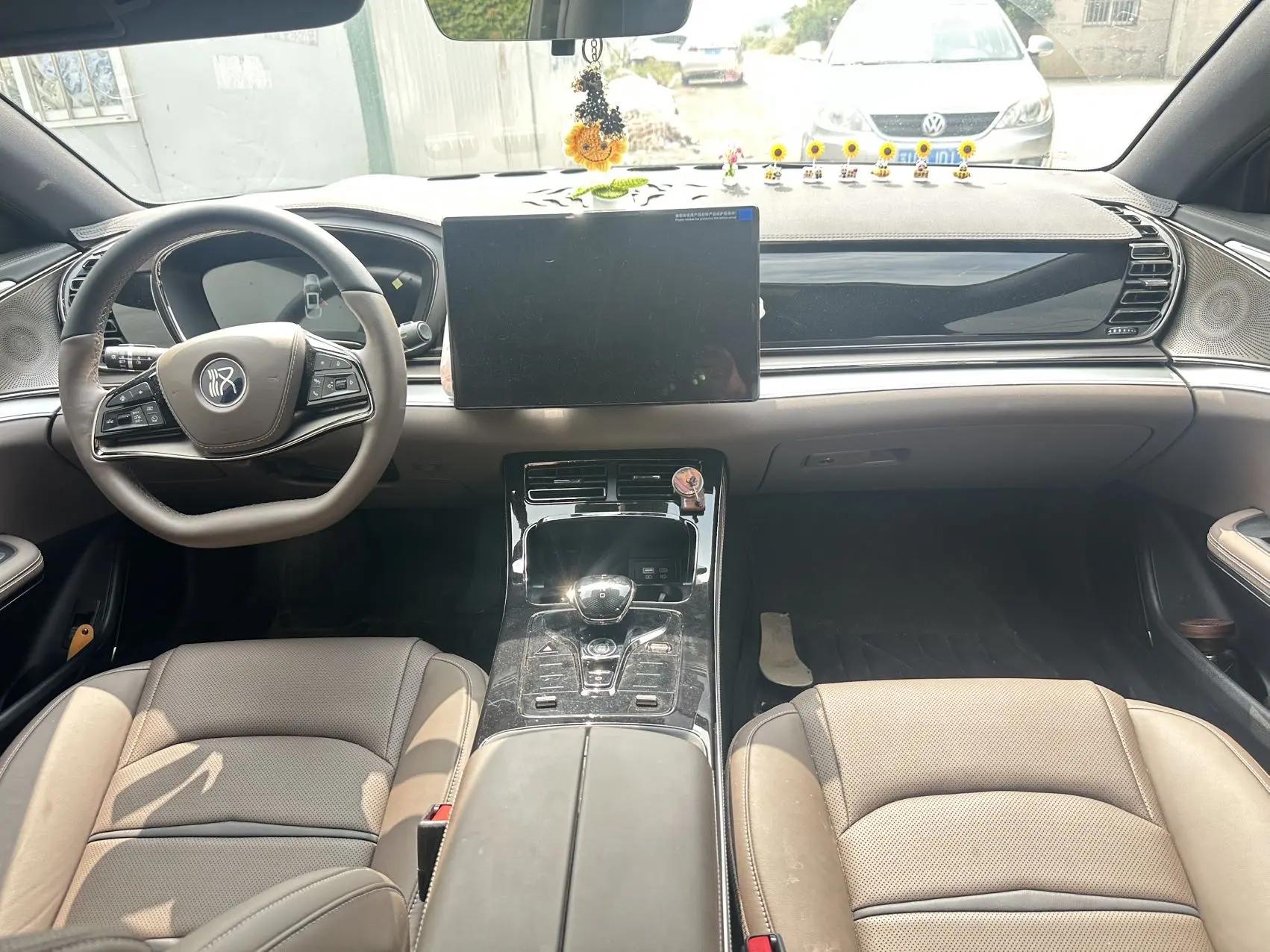 BYD 2025 Han DM-i 1.5T stepless 125KM comfortable automatic gear 9