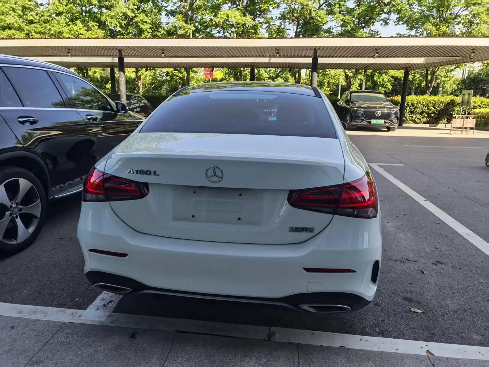 Mercedes Benz Class A 2020 model facelift A 180 L sports car 5