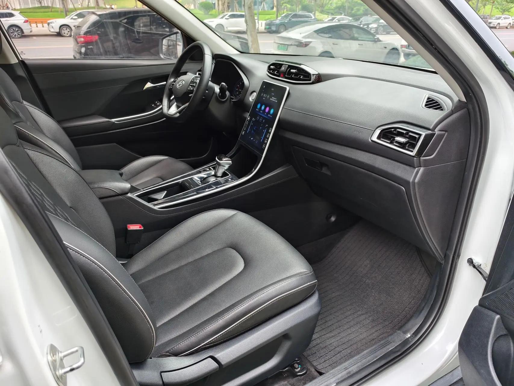Beijing Hyundai ix25 2020 1.5L CVT DLX Premium Model 8