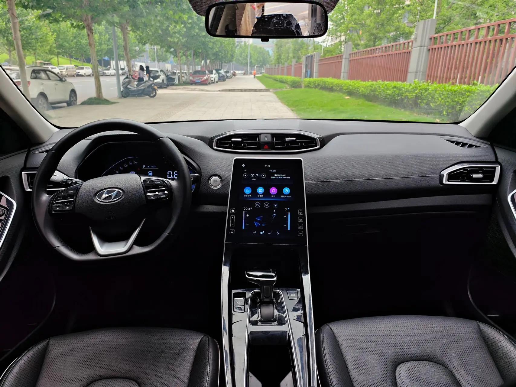 Beijing Hyundai ix25 2020 1.5L CVT DLX Premium Model 9