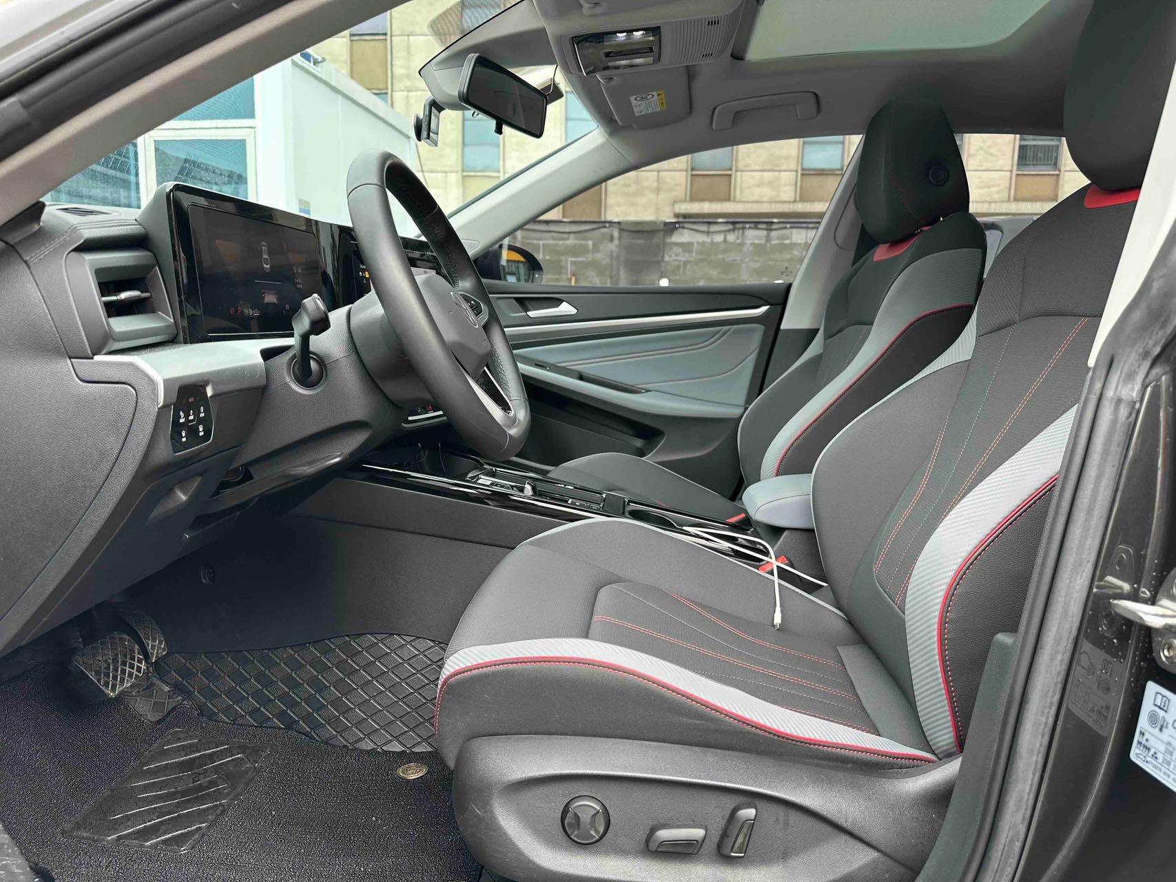 Ling Du 2022 Ling Du L 280TSI DSG Hot Edition 5