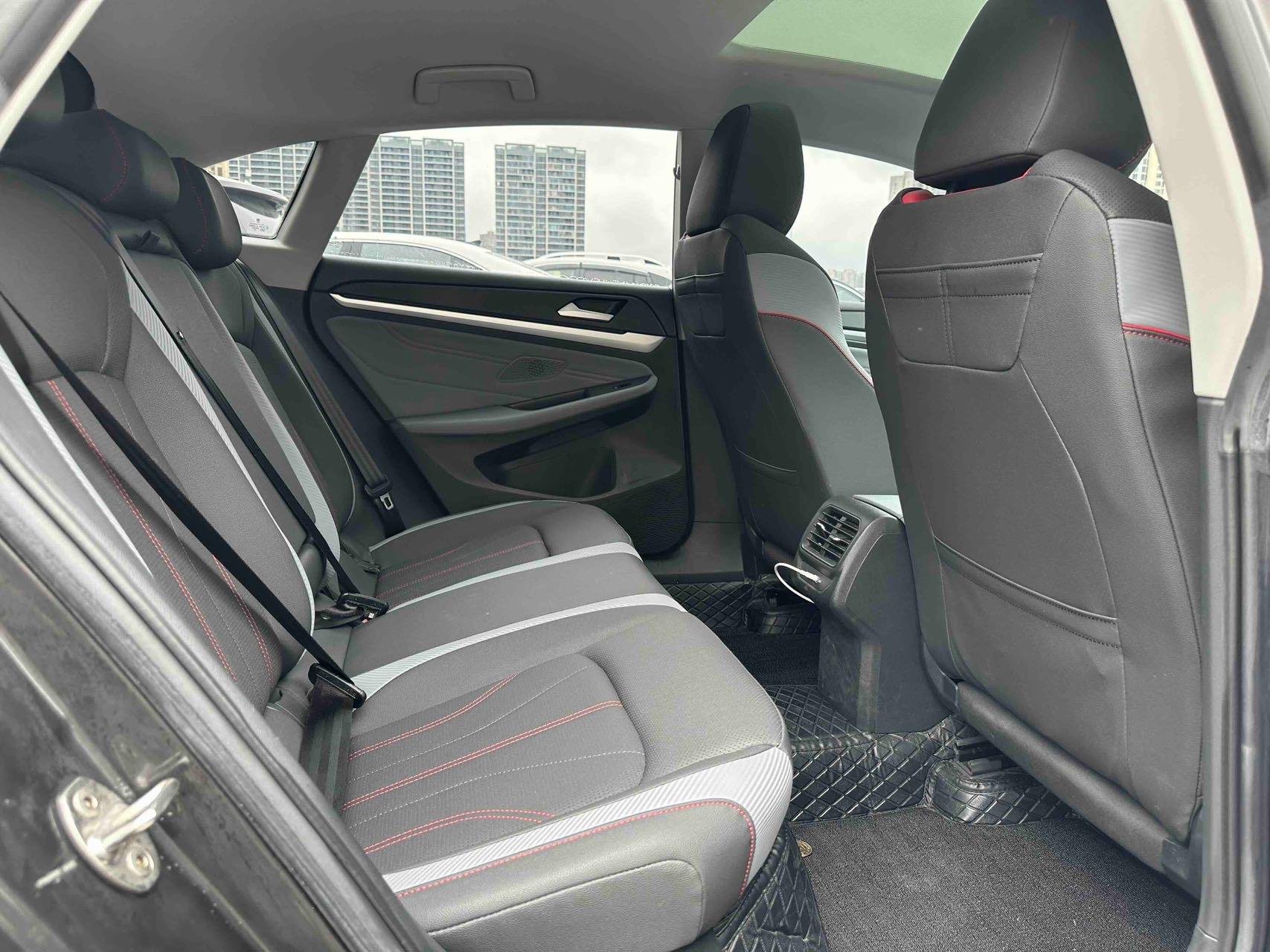Ling Du 2022 Ling Du L 280TSI DSG Hot Edition 7