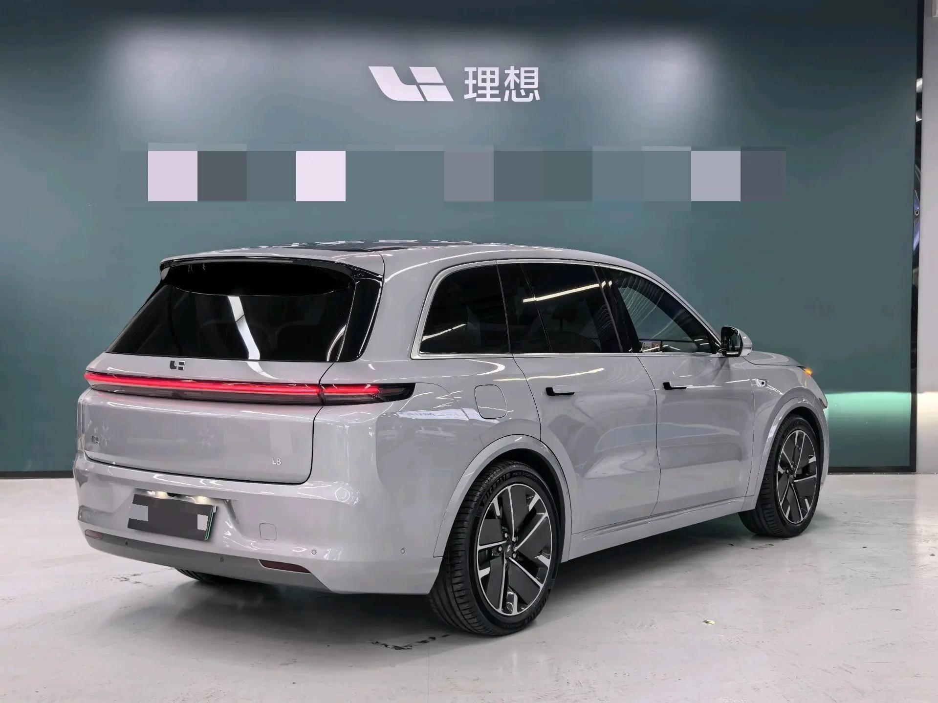 Li 2025 L8 Ultra Smart New Edition Automatic Gear 3