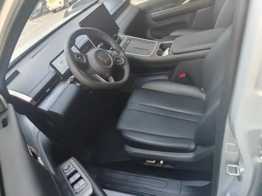 WuLing 2024 Starlight S 1.5 Stepless 130km Pilot Automatic Gear 3