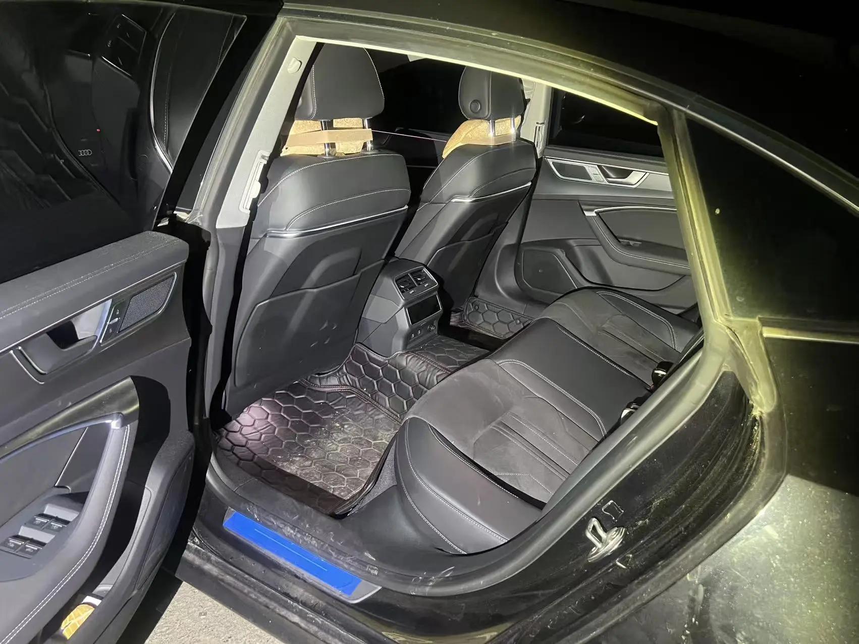 Audi 2024 A7L 2.0TFSI 45TFSI Luxury Automatic 3