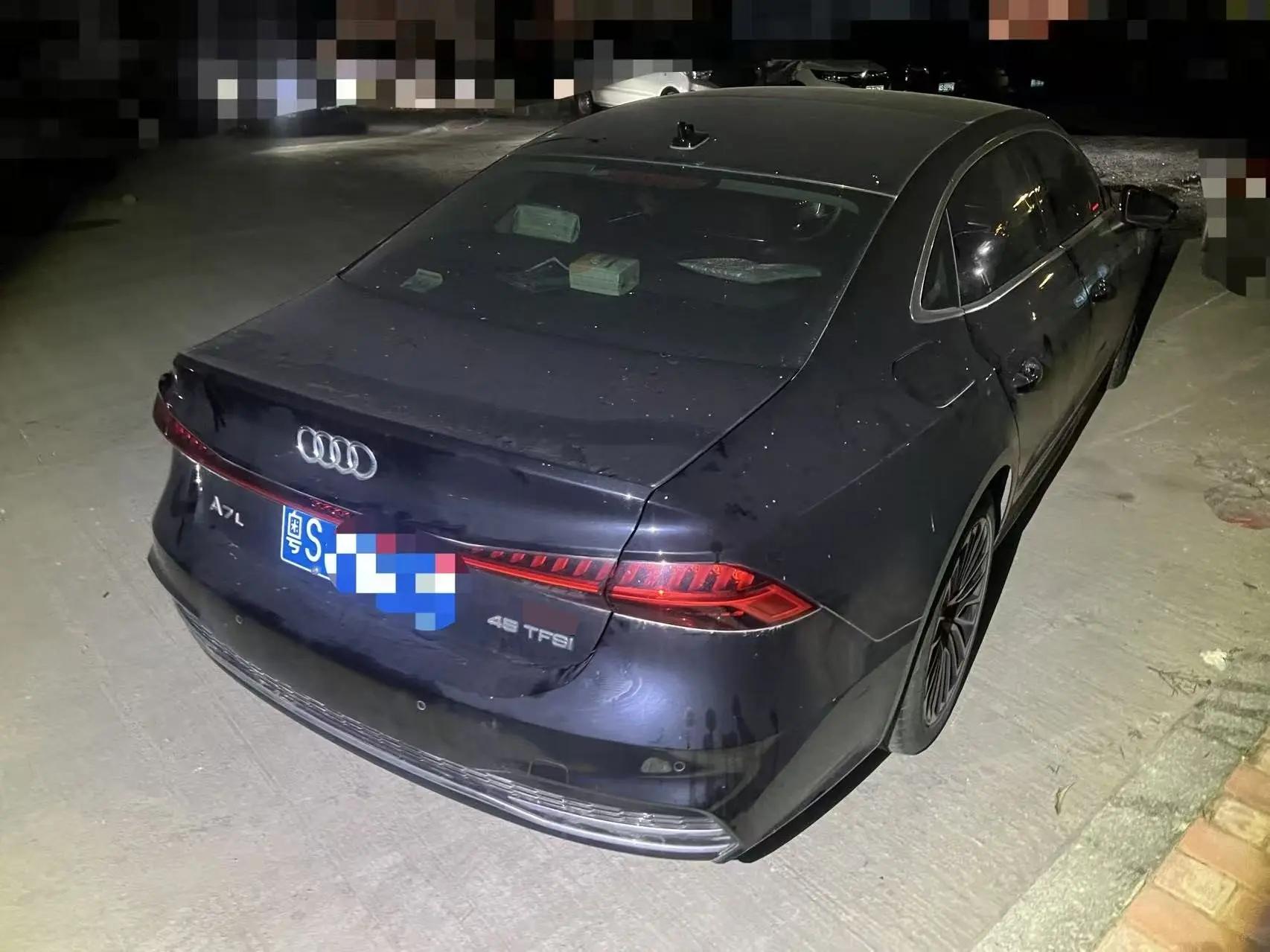 Audi 2024 A7L 2.0TFSI 45TFSI Luxury Automatic 5