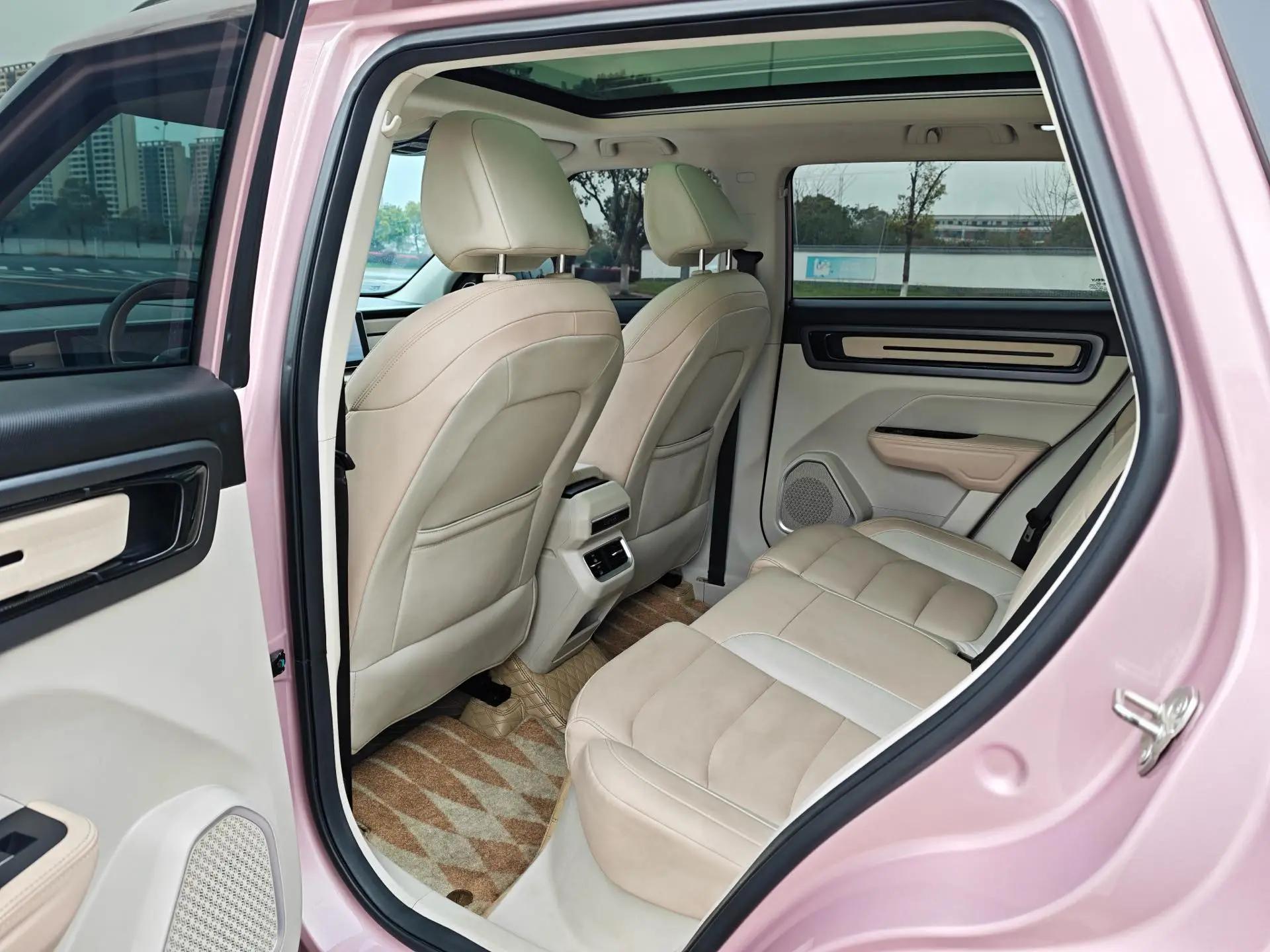 Geely ICON 2023 1.5TD Chocolate Alcoholic Edition 5