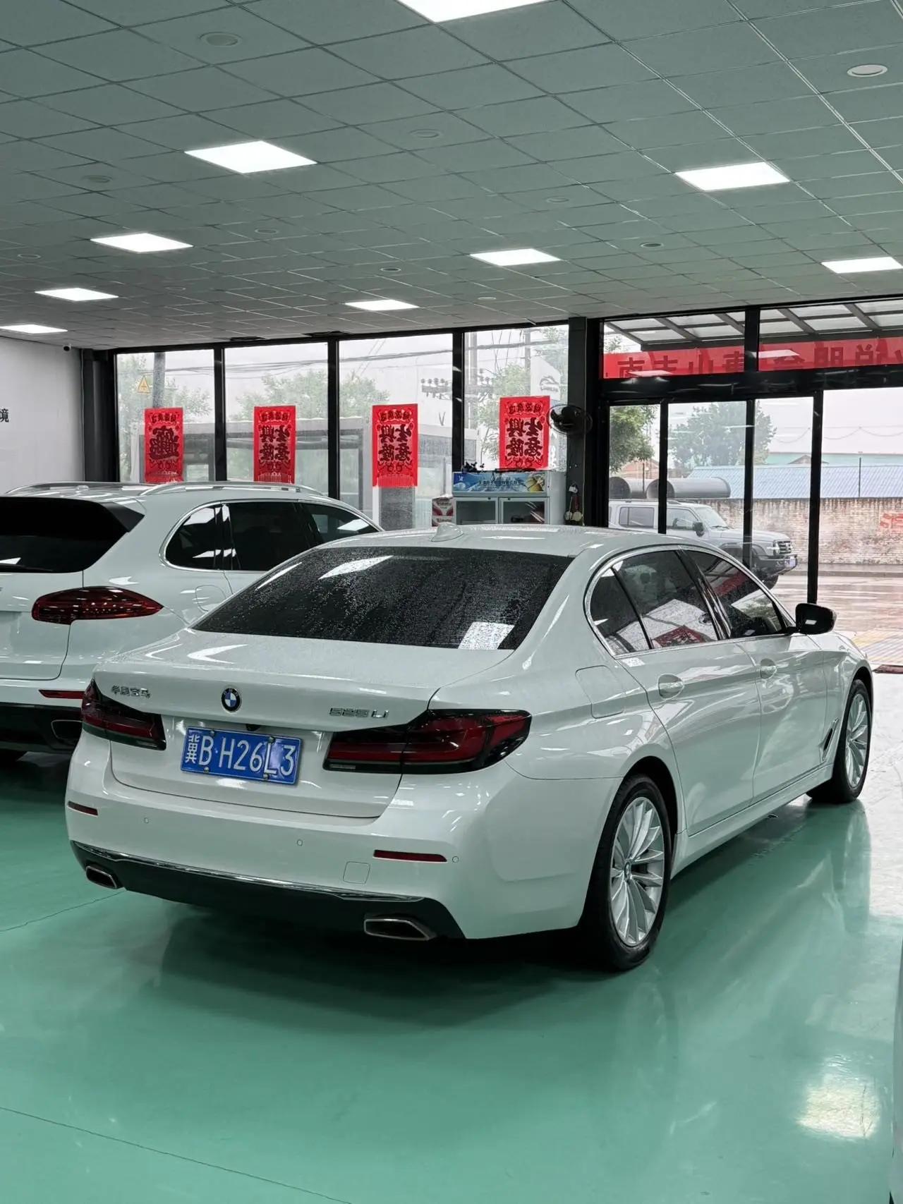 BMW 5 Series 2021 525Li M Sports Suit 6