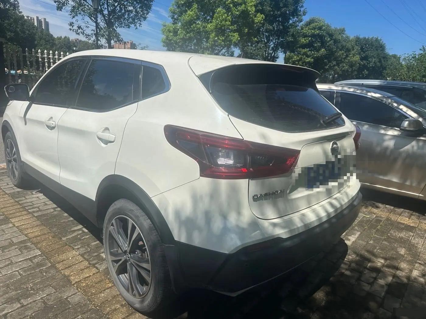 Qashqai 2021 2.0L CVT Luxury Edition 4