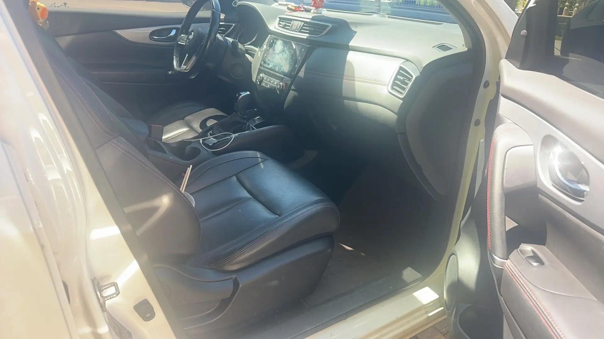 Qashqai 2021 2.0L CVT Luxury Edition 7