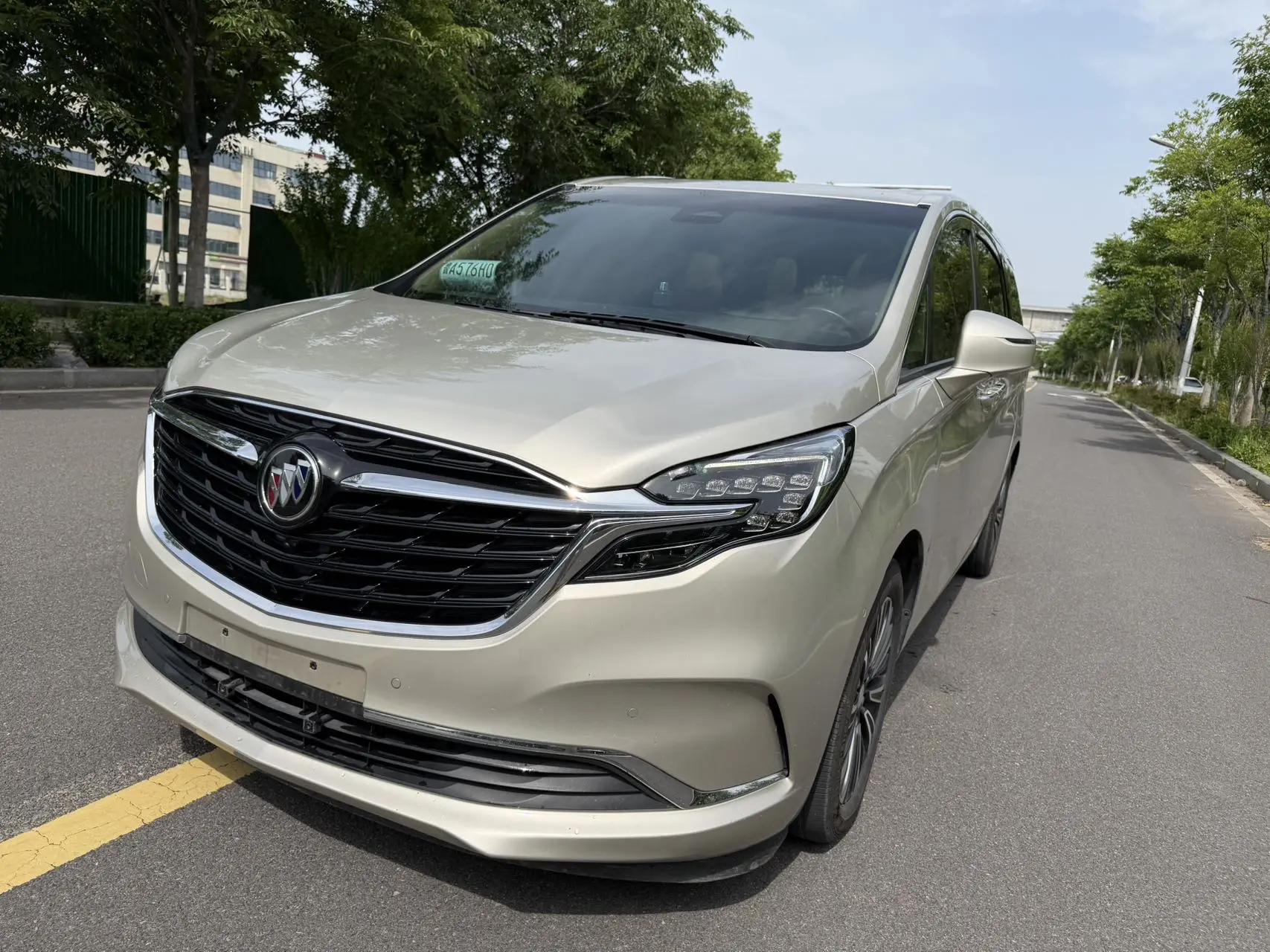 Buick GL8 2021 ES Lu Zun 653T Smart Luxury Model