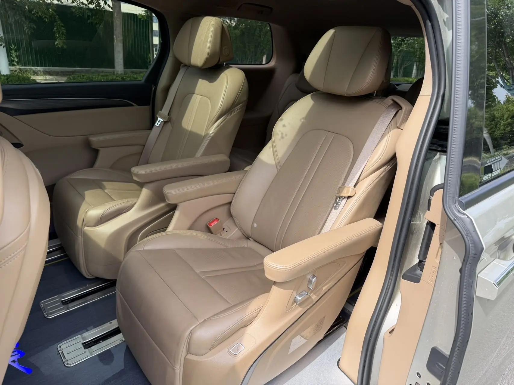 Buick GL8 2021 ES Lu Zun 653T Smart Luxury Model 10