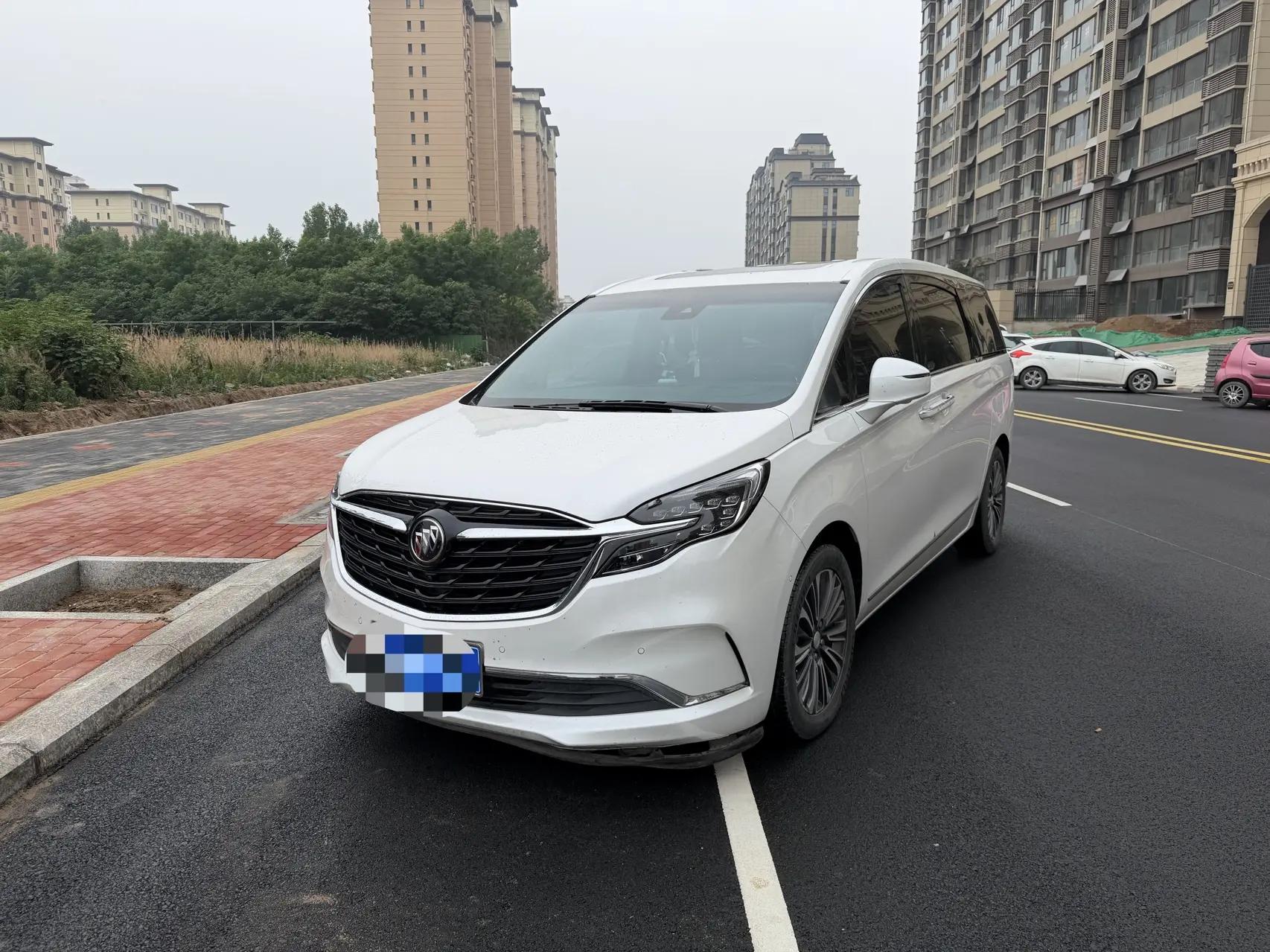 Buick GL8 2021 ES Lu Zun 653T Luxury Model