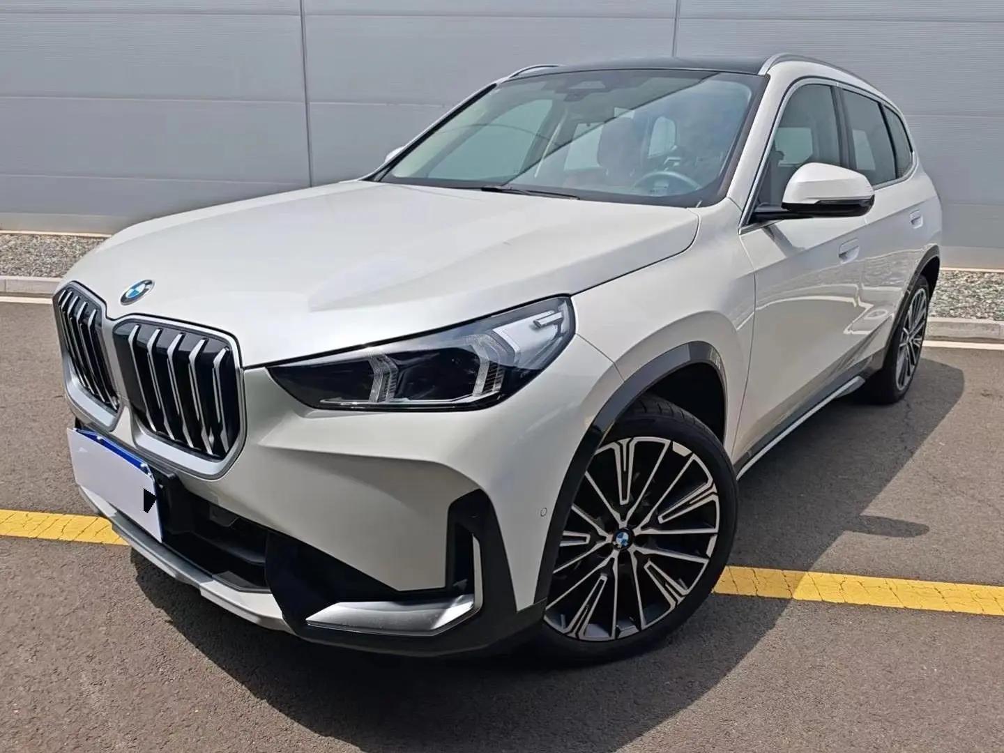 宝马 2025款 X1 xDrive25Li 2.0T X设计套装 自动挡