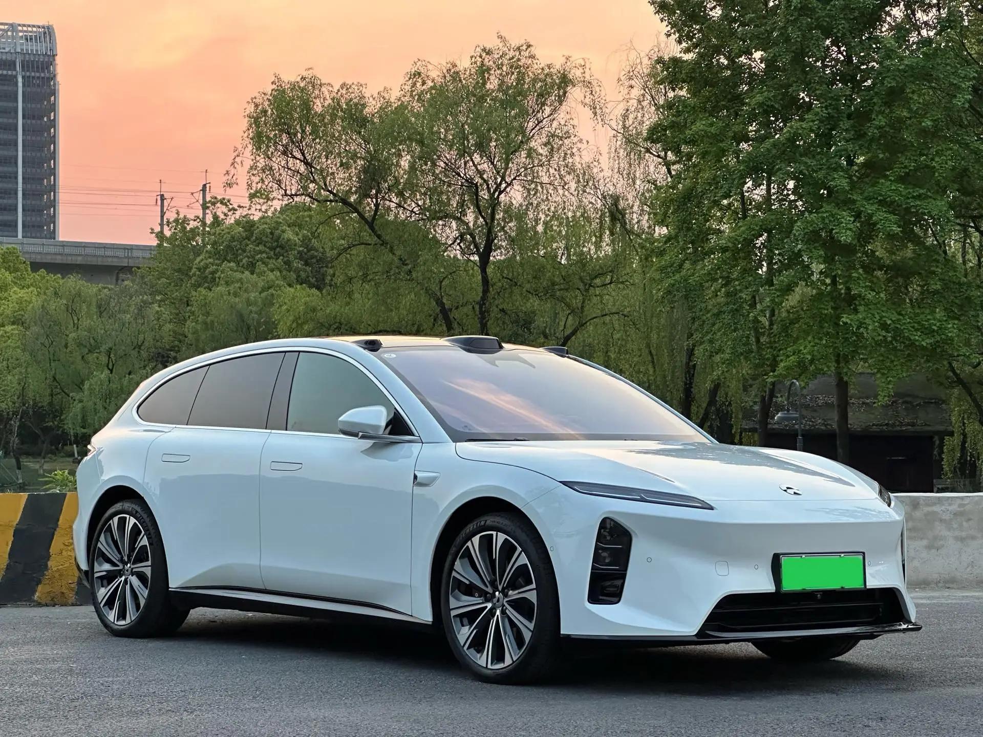 NIO 2025 ET5T 75kWh Touring automatic 3