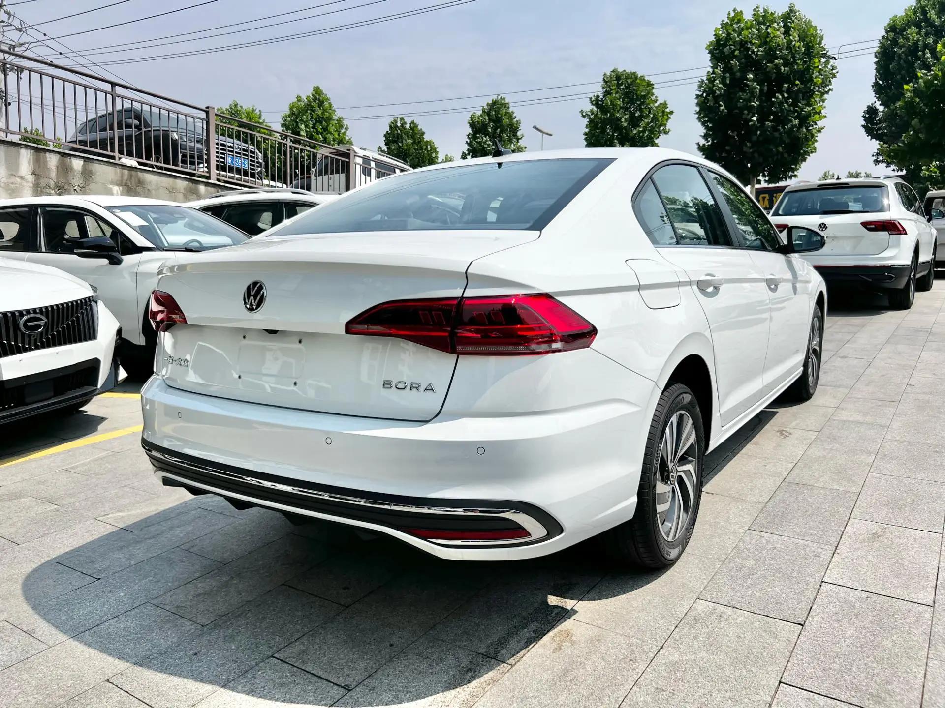 Volkswagen 2025 Bora 1.2TSI 200TSI Yuexing Navigation Edition Automatic Gear 9
