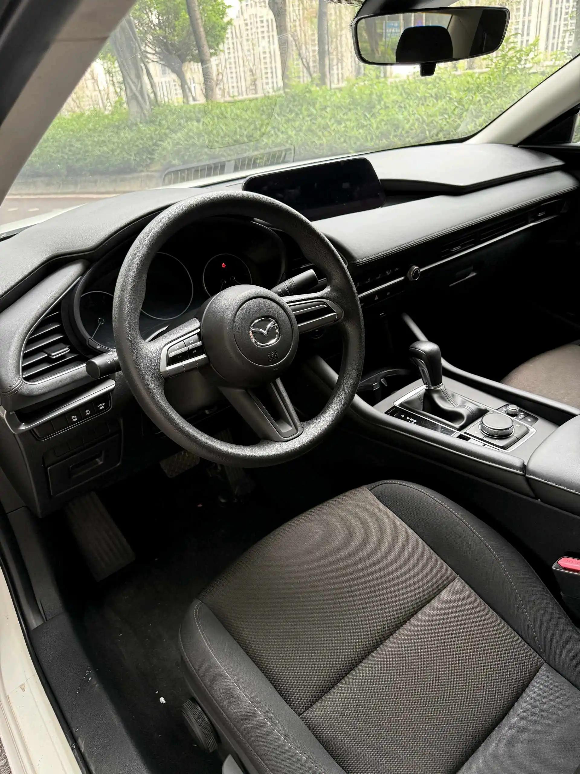 Mazda 3 Onksera 2021 2.0L Automatic Quality Elegant Edition 4