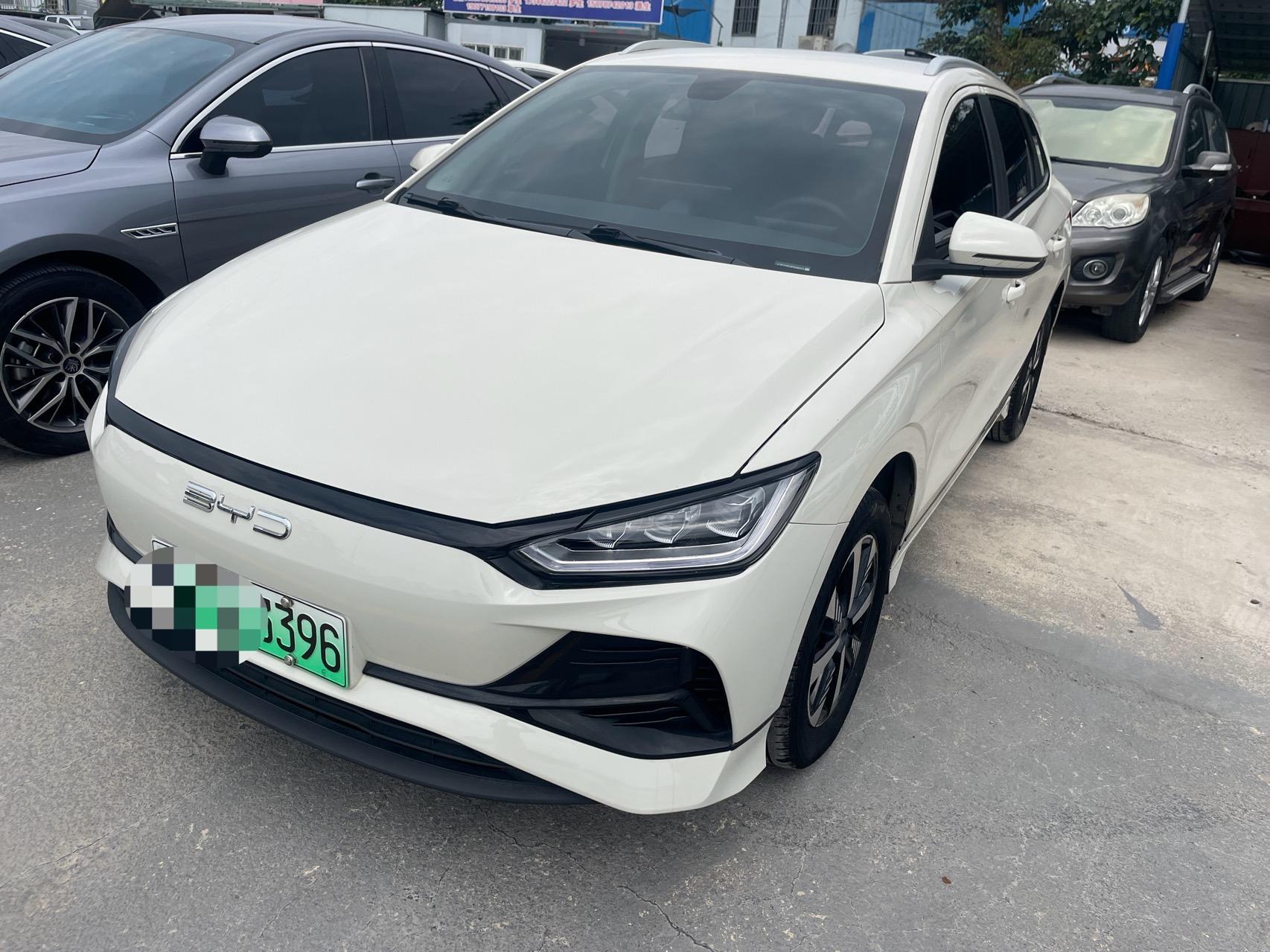 BYD 2023 e2 luxury automatic gear