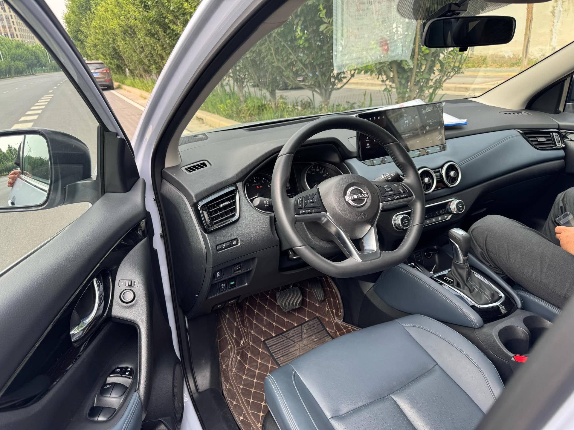 Nissan 2025 Qashqai Honor 2.0 CVT Honor XV Advanced Edition Automatic 3