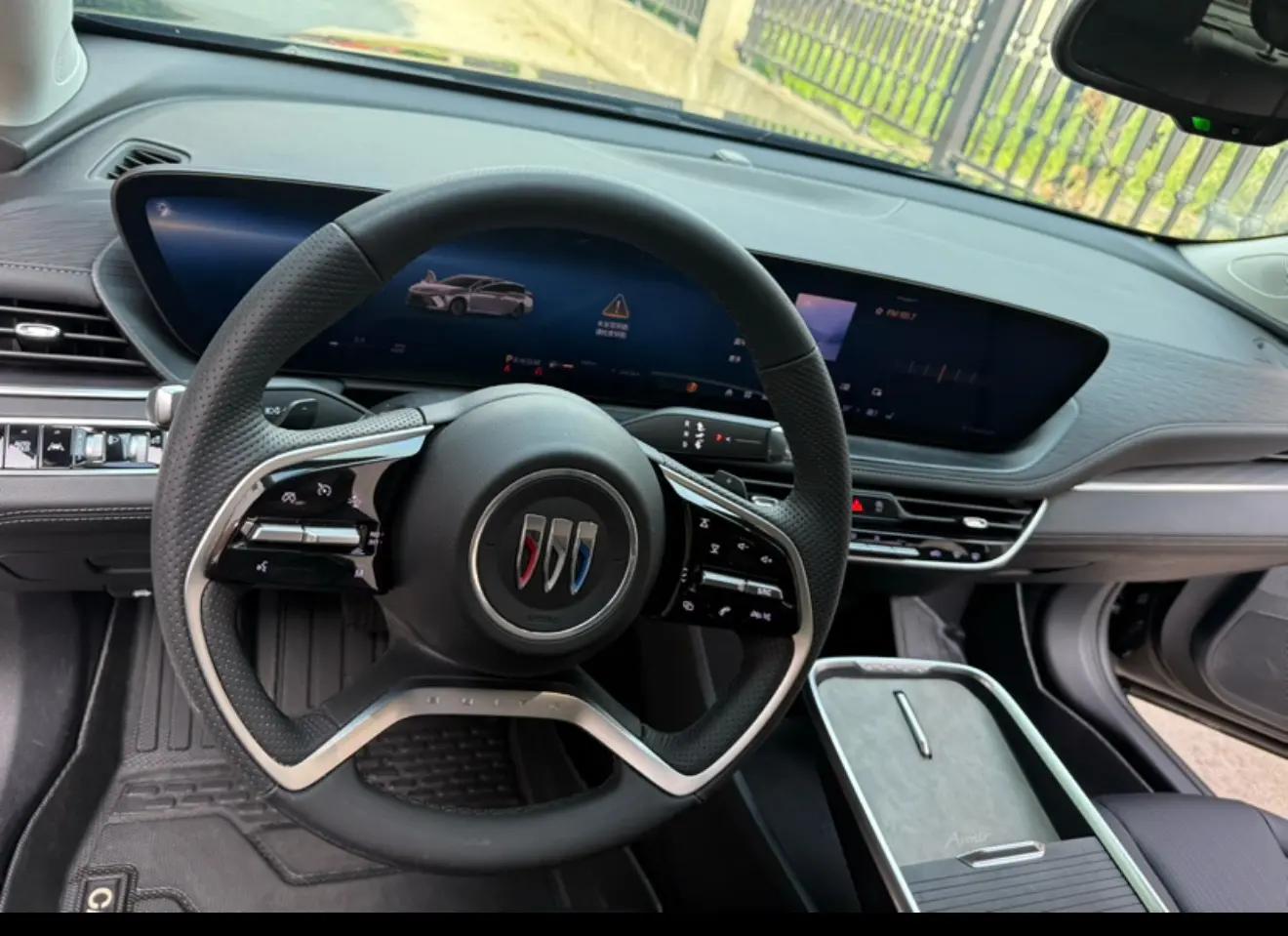 Buick 2025 LaCrosse 2.0T 28T Platinum Edition Automatic 4
