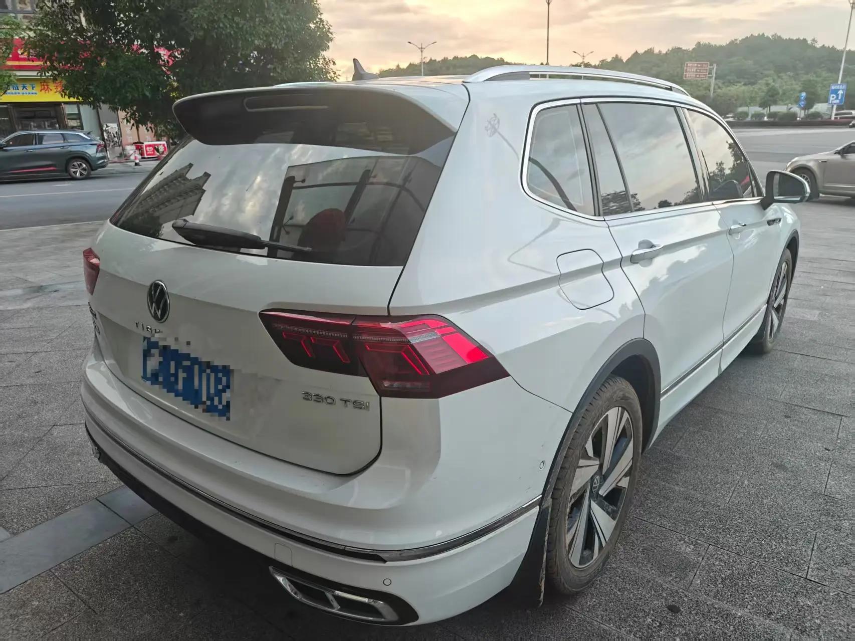 Tiguan L 2023 330TSI Automatic Two-Drive R-Line Enjoy Edition 5