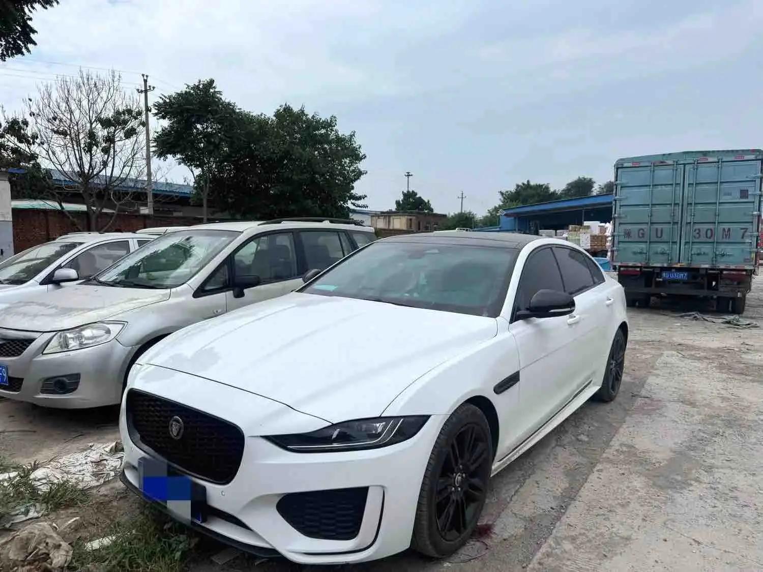Jaguar XEL 2024 2.0T 250PS R-DYNAMIC S Yao Black Sports Edition