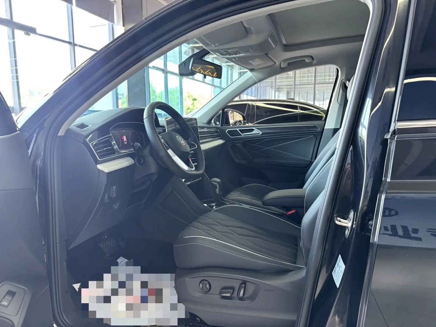 Volkswagen 2023 Tiguan L 2.0TSI 330TSI Front-Wheel Drive Smart Enjoyment Edition (Refreshed) Automatic 4