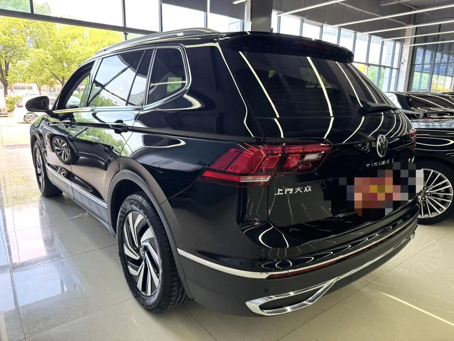Volkswagen 2023 Tiguan L 2.0TSI 330TSI Front-Wheel Drive Smart Enjoyment Edition (Refreshed) Automatic 7