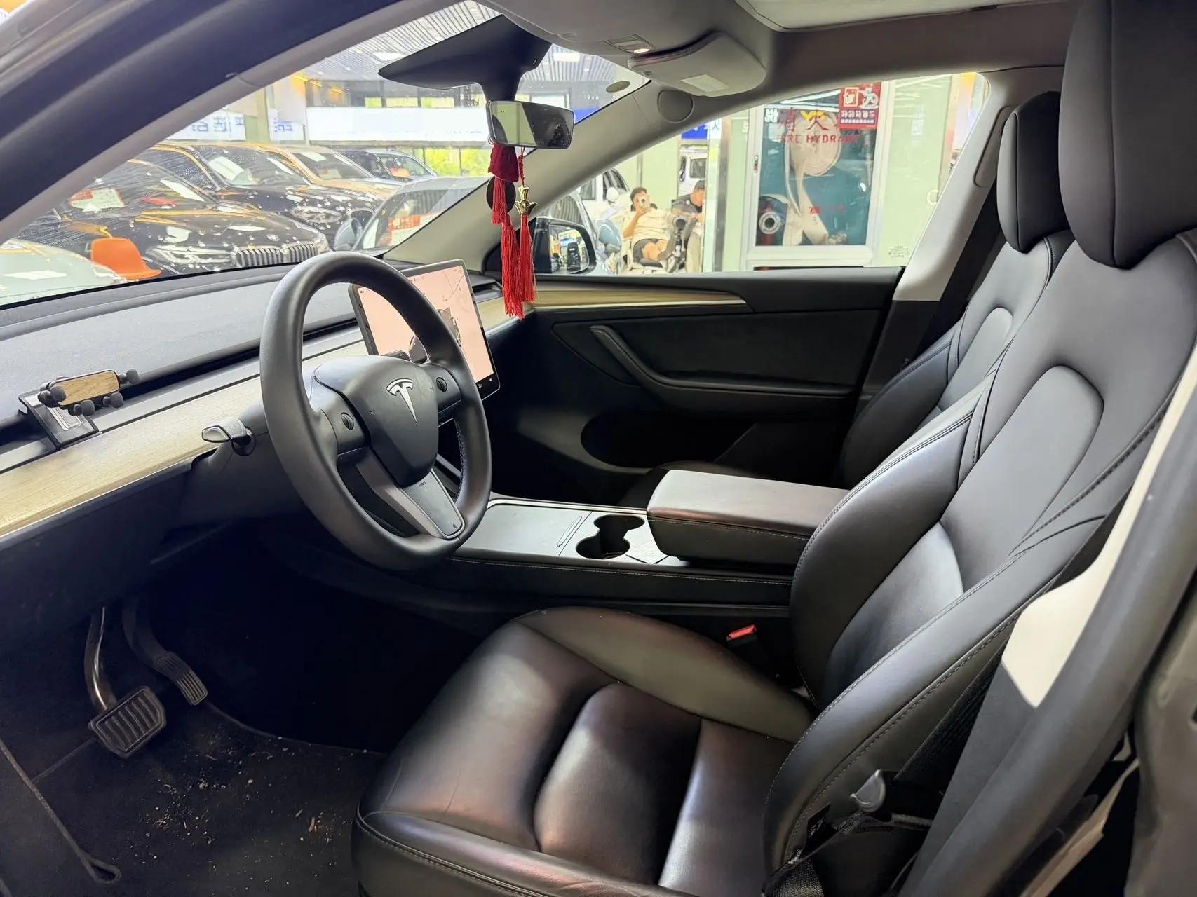 2022 Model Y Facelift Rear-Wheel Drive Version 3