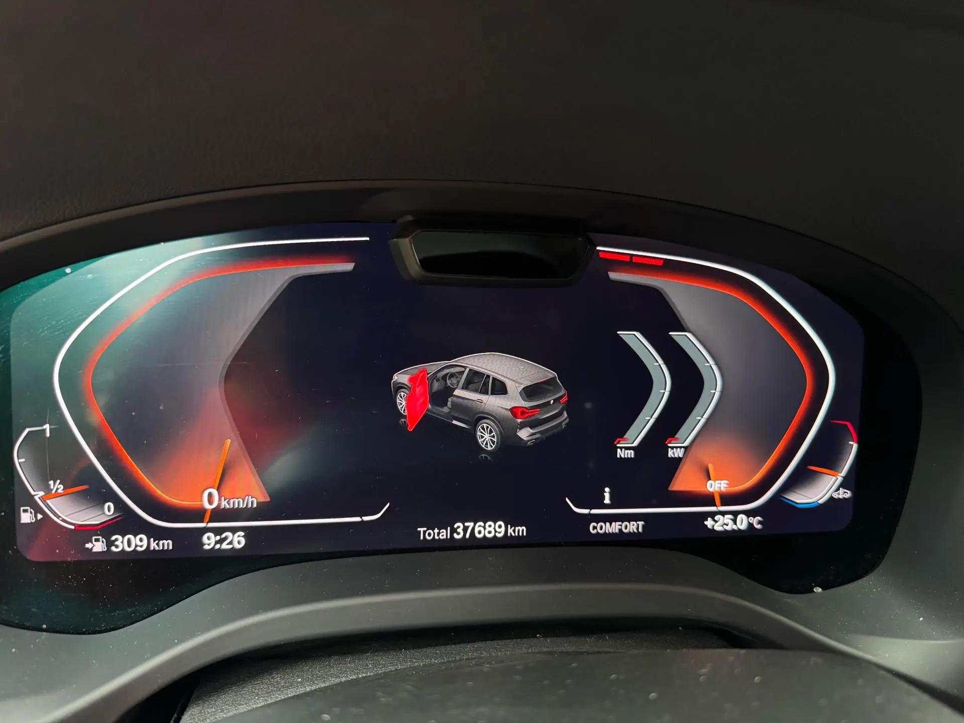 BMW X3 2022 facelift xDrive30i exclusive M obsidian night suit 5