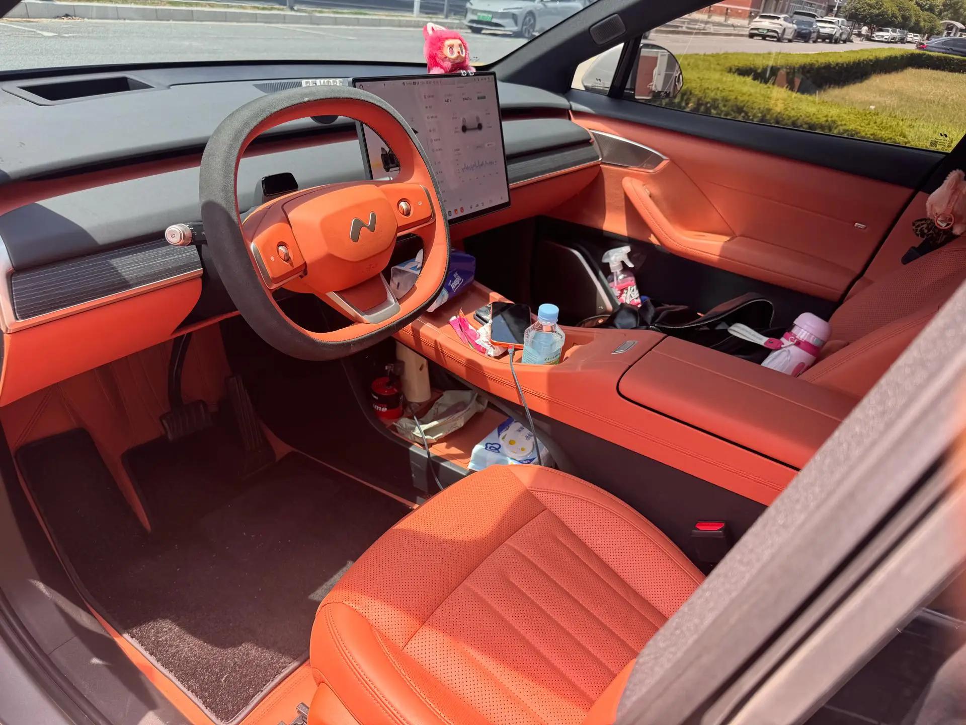 ONVO 2024 L60 60kwh four-wheel drive version of automatic gear 6