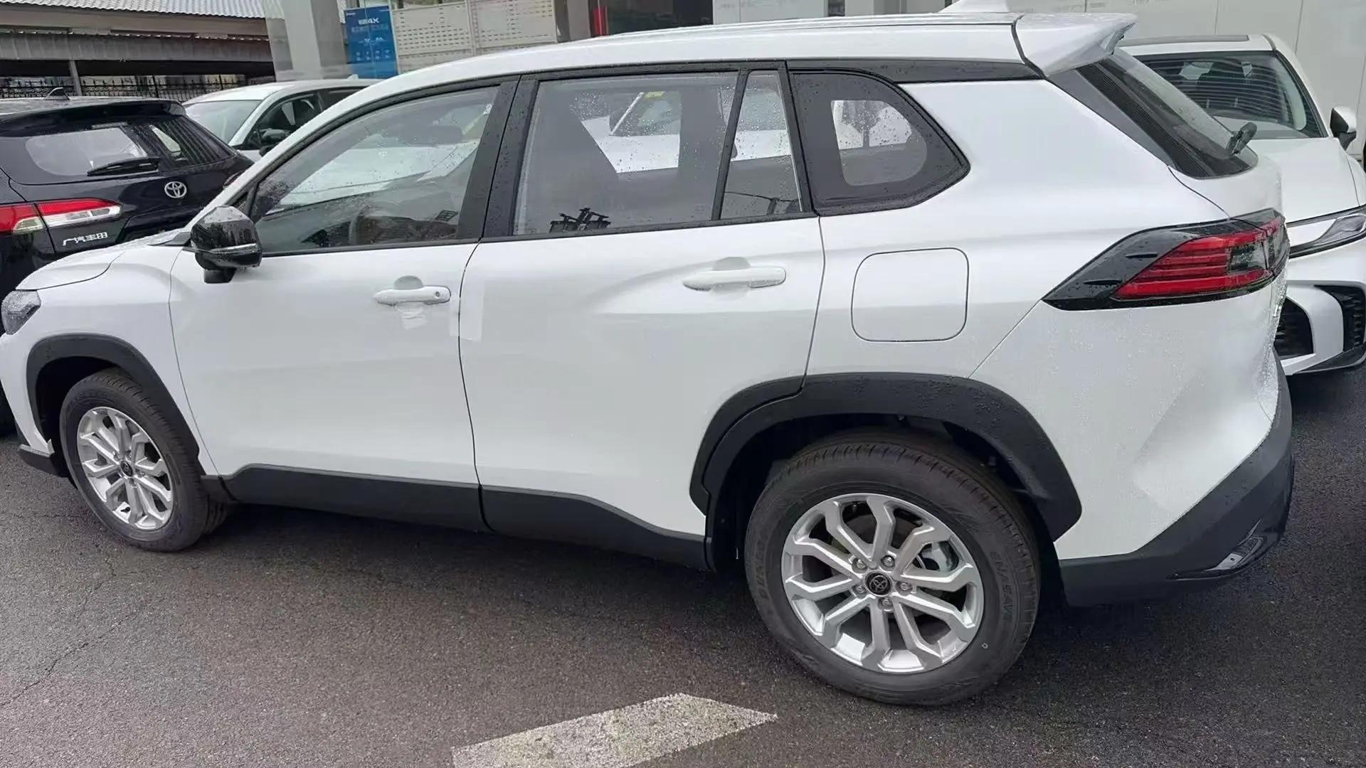 Toyota 2026 Fenglanda Shuangqing 2.0 Stepless Intelligent Electric Hybrid Leading Edition Automatic Gear 3