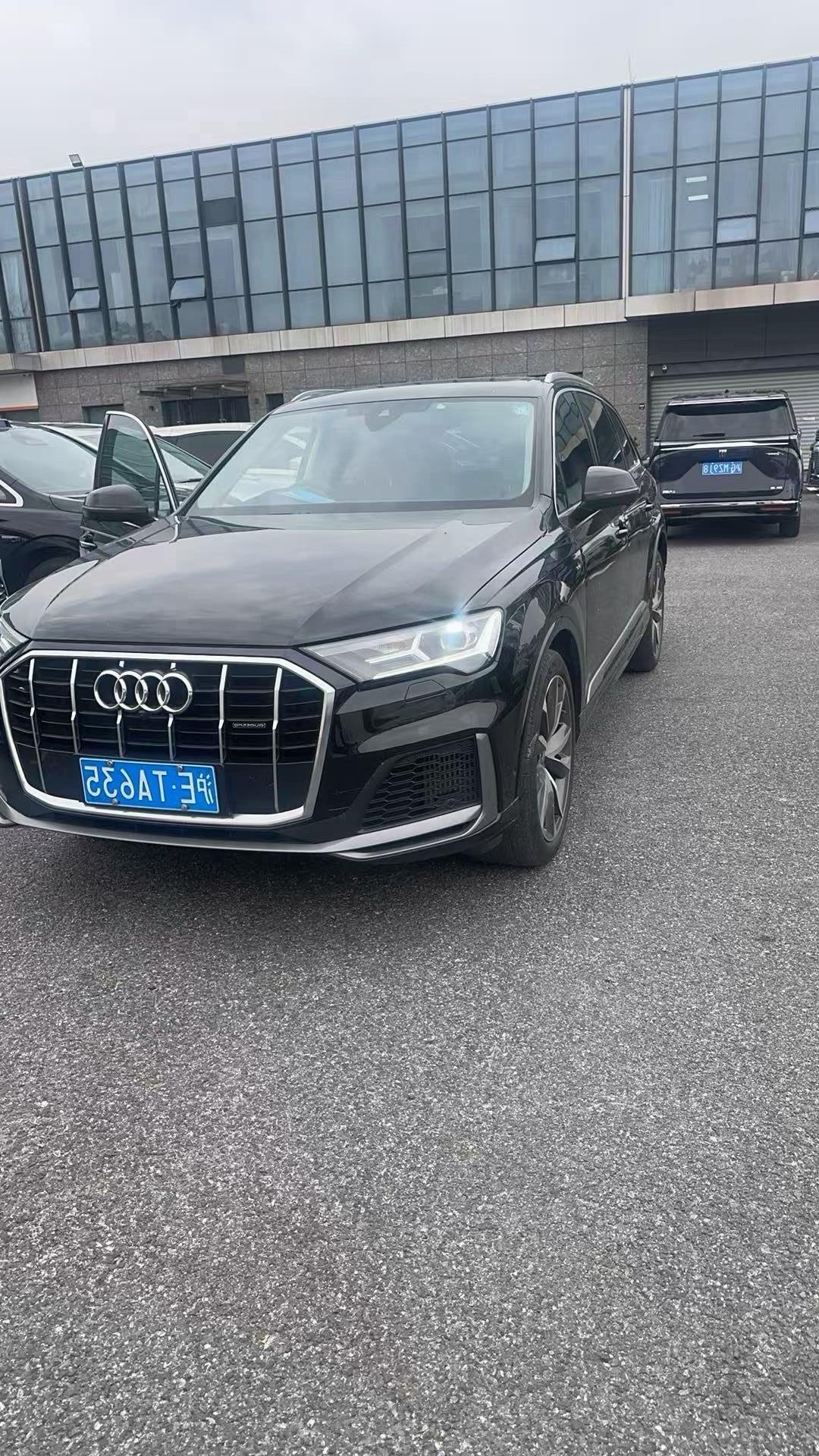 Audi Q7 (Imported) 2023 Q7 48V 3.0TFSI 55TFSI Quattro S Honorable Automatic Gear