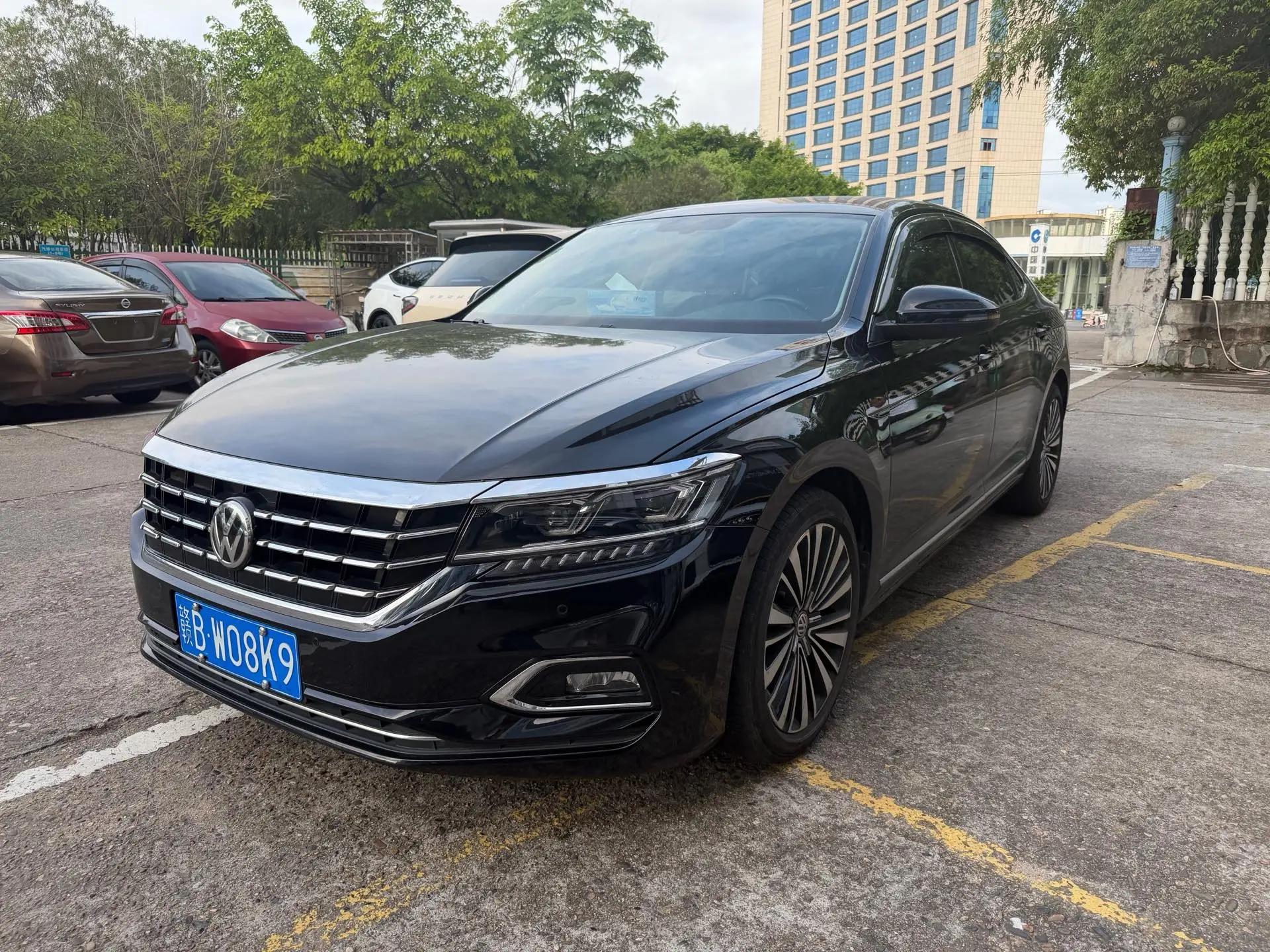 Passat 2019 330TSI Deluxe Edition Country VI