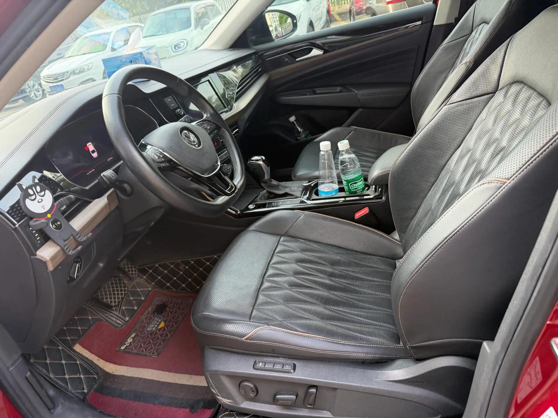 Passat 2019 330TSI Deluxe Edition Country VI 8