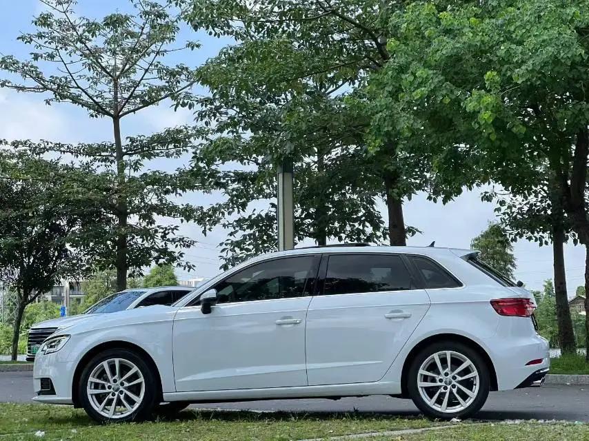 Audi A3 2020 model change Sportback 35 TFSI aggressive country VI 3