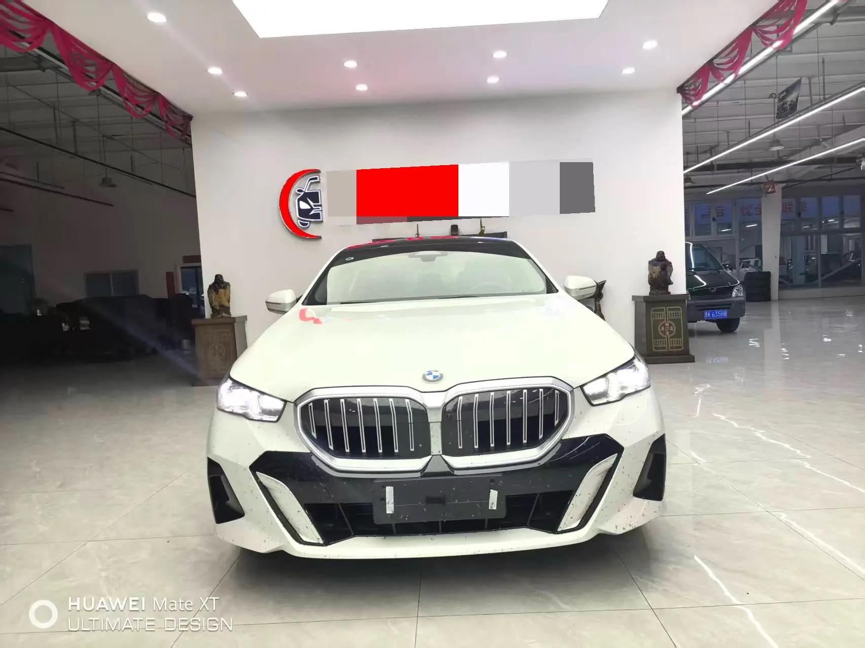 BMW 5 Series 2025 Model 530Li xDrive 48V 2.0T M Sport Package Automatic 5