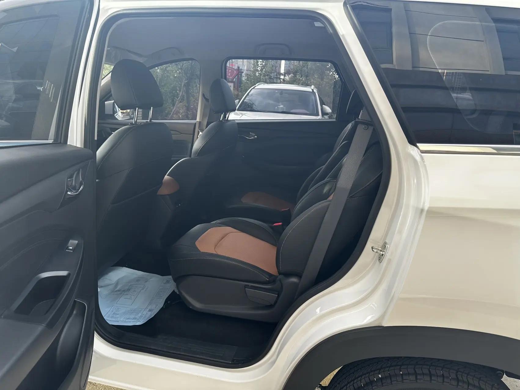 WuLing Hongguang S3 2019 1.5L Manual Comfort Country VI 9
