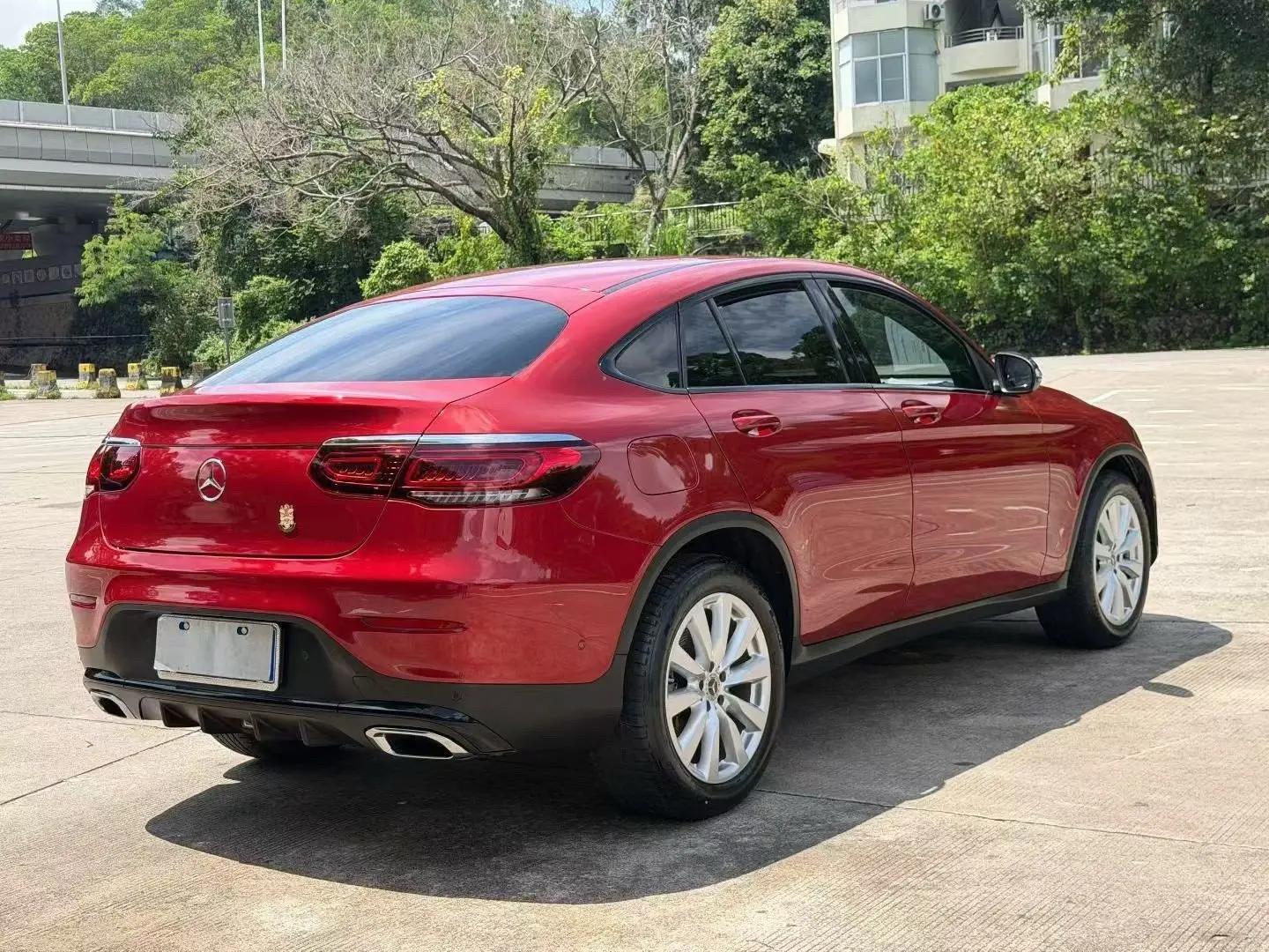 Mercedes Benz GLC Coupe 2020 GLC 260 4MATIC Coupe SUV 4