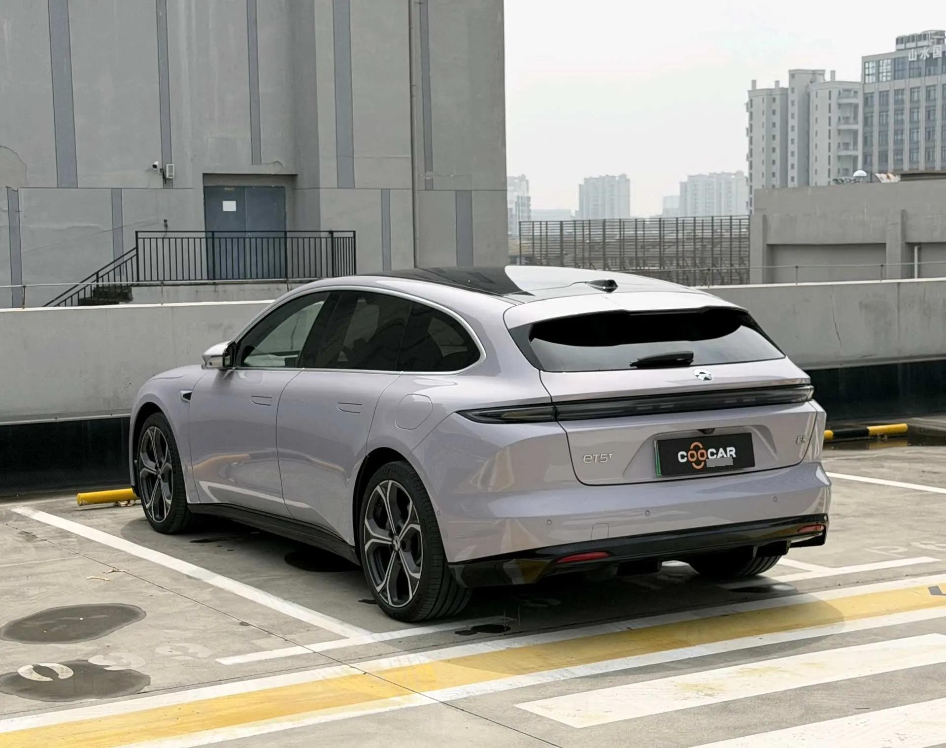 NIO 2025 ET5T 75kWh Touring automatic 6