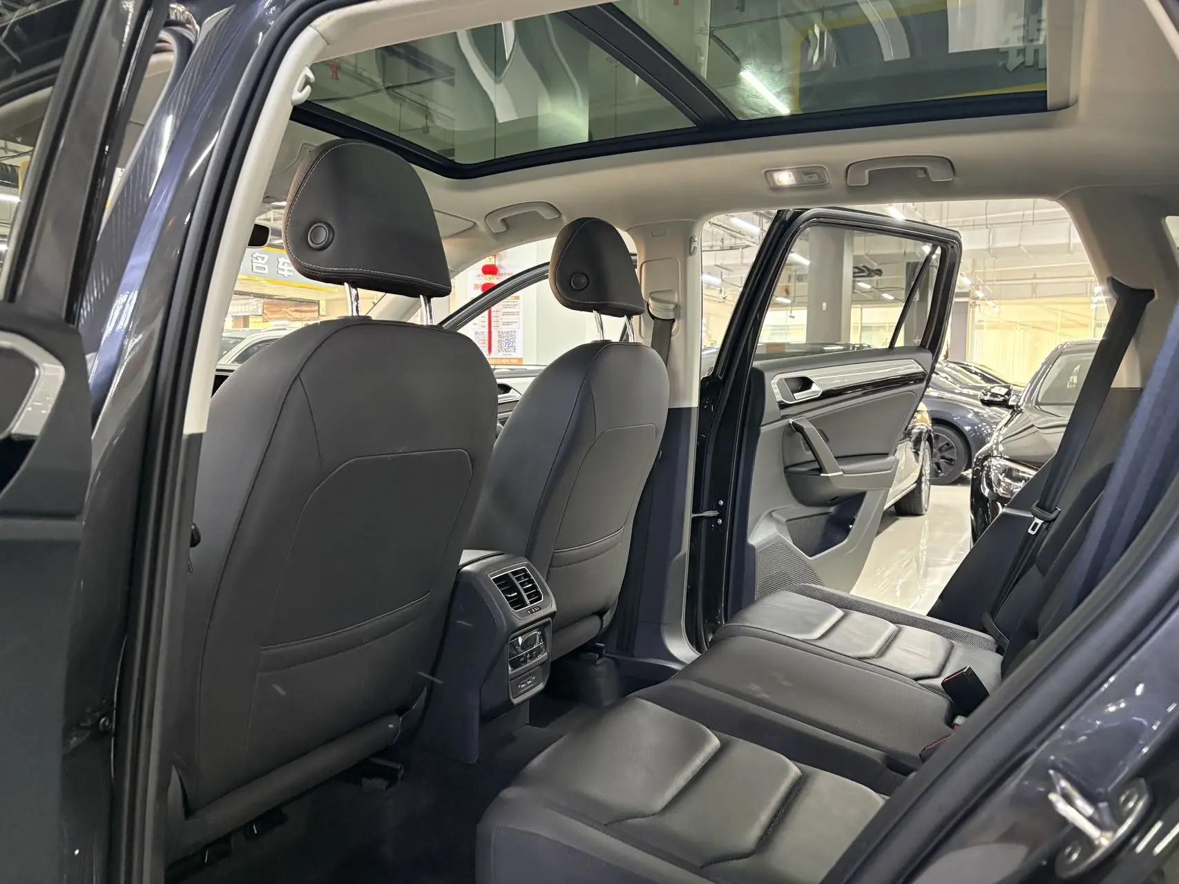 Tan Yue 2022 280TSI Two-Drive Deluxe Zhilian Edition 6