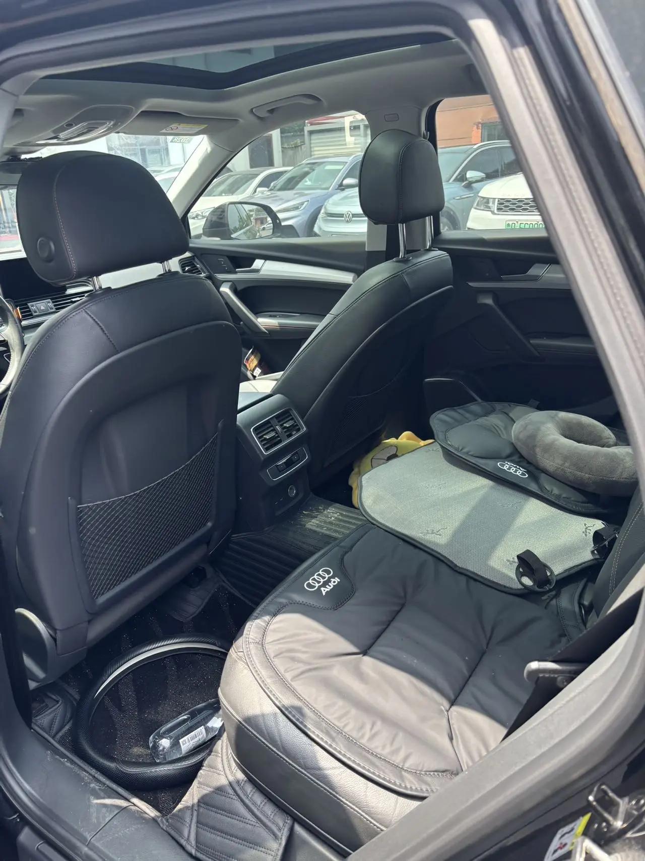 Audi Q5L 2018 40 TFSI Enjoy Progressive National V 4
