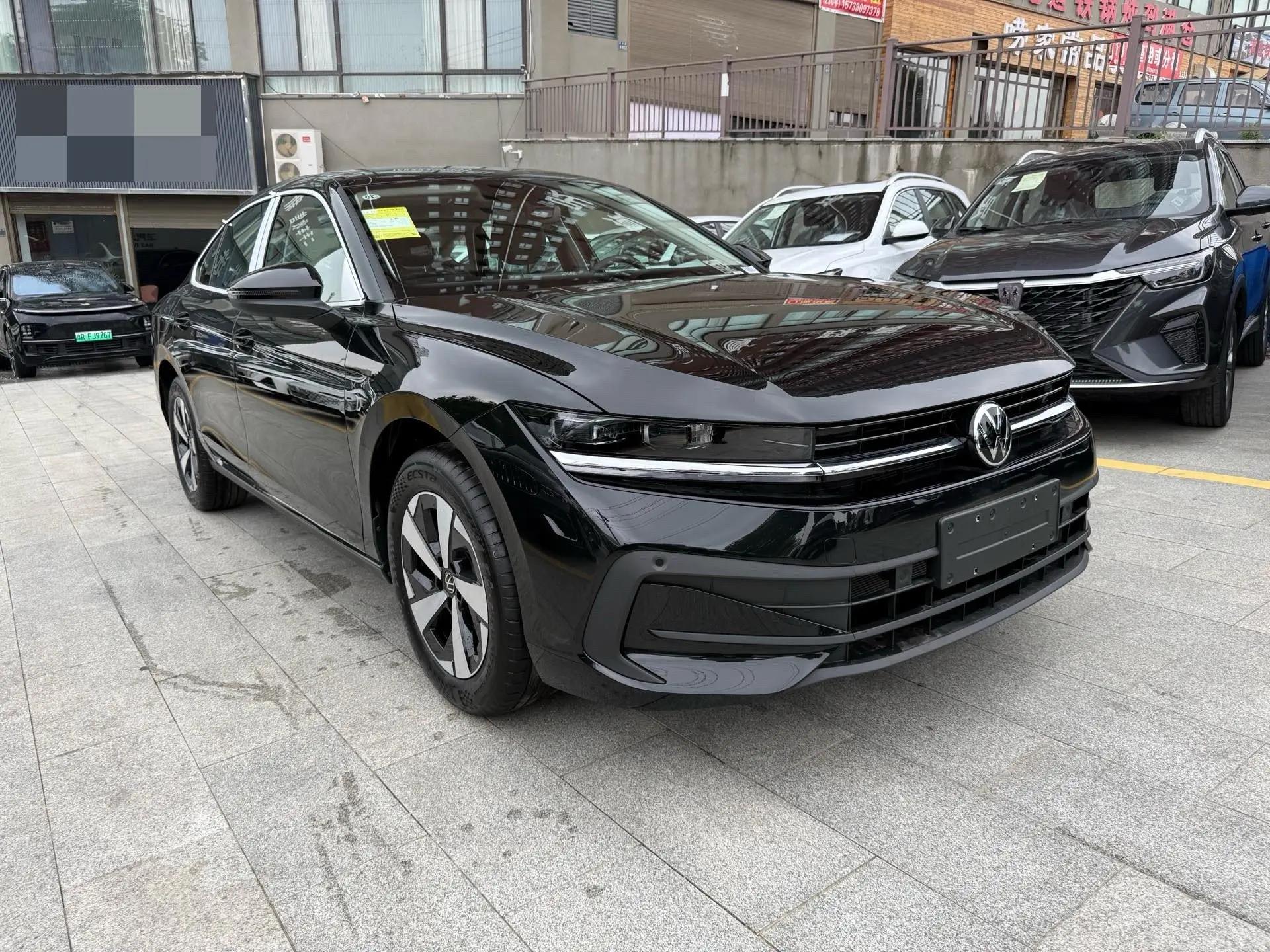 Volkswagen 2026 Magotan 1.5TSI 300TSI Premium Edition Automatic Gear 2