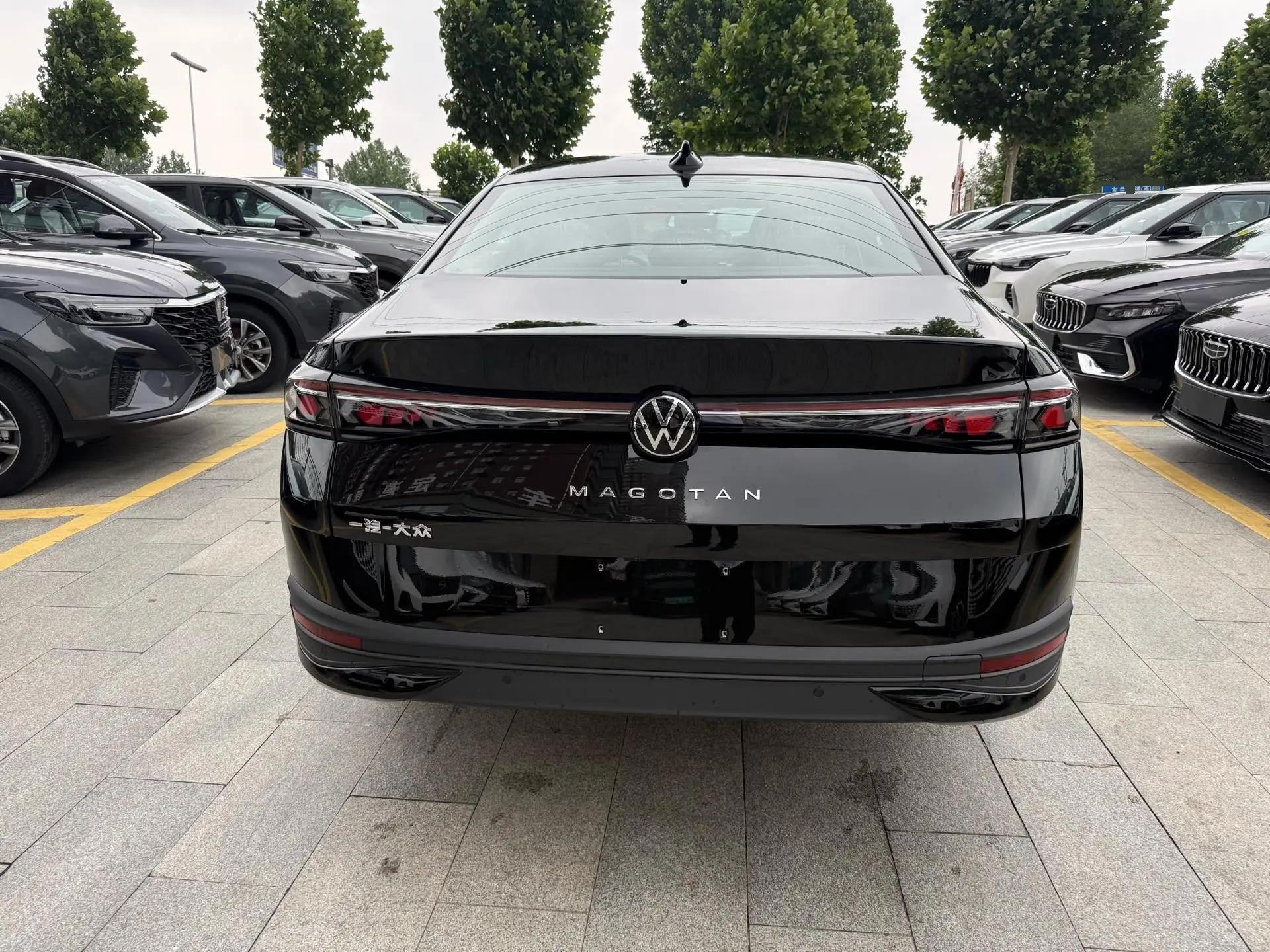 Volkswagen 2026 Magotan 1.5TSI 300TSI Premium Edition Automatic Gear 8