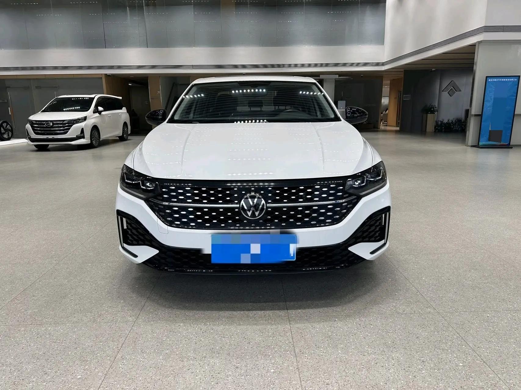 Lavida 2023 280TSI DSG Star Full Edition 2