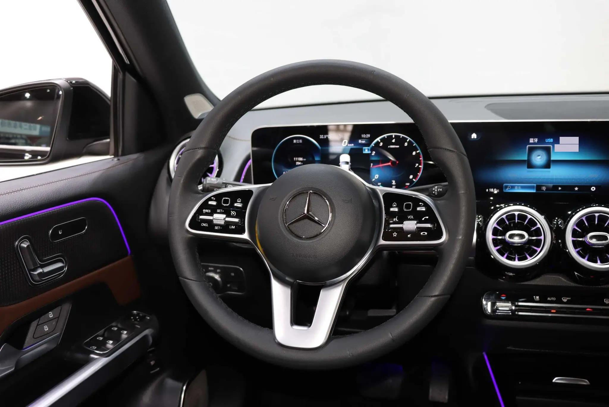 Mercedes Benz GLB 2020 Model Facelift GLB 200 Luxury Version 13