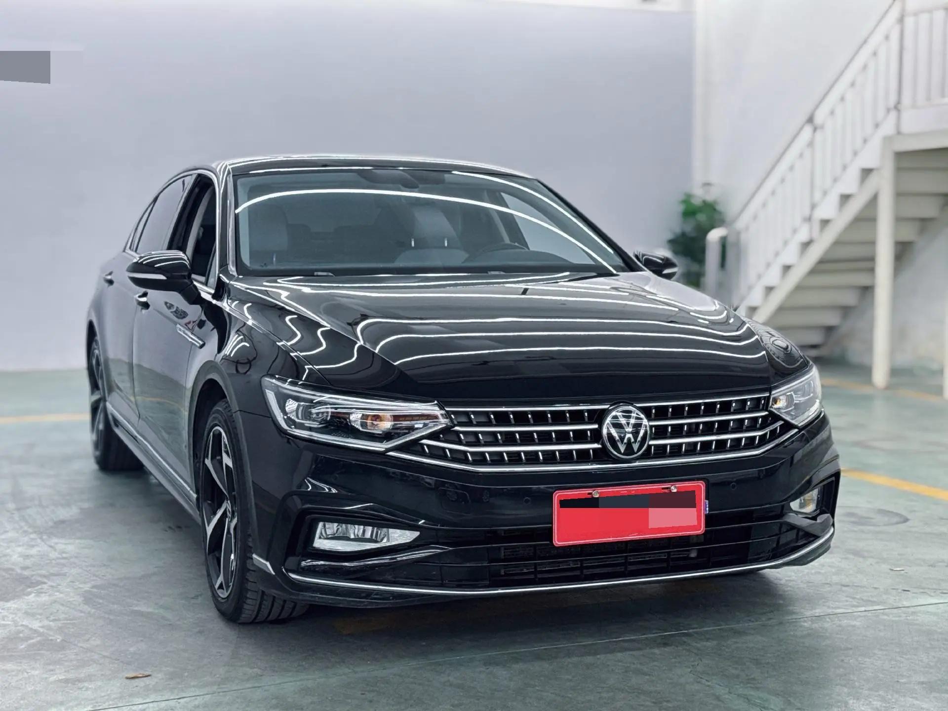 Volkswagen 2023 Magotan 2.0TSI 330TSI 2 Million Units Commemorative Edition Leading Model Automatic 3