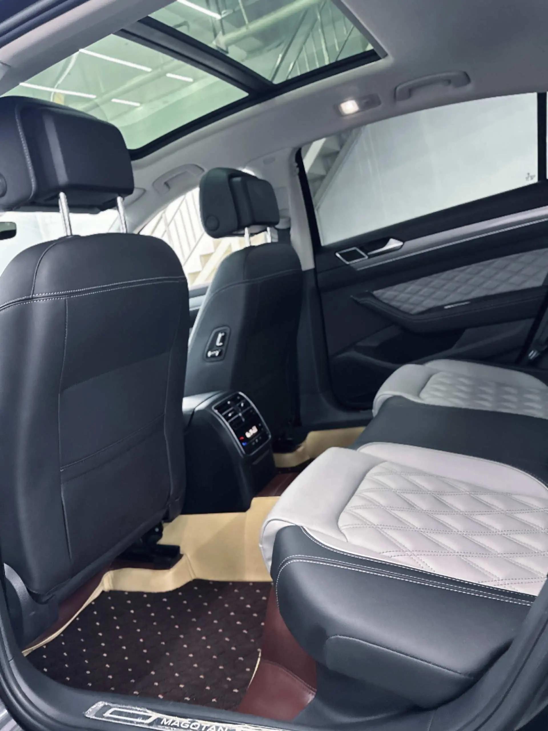 Volkswagen 2023 Magotan 2.0TSI 330TSI 2 Million Units Commemorative Edition Leading Model Automatic 4