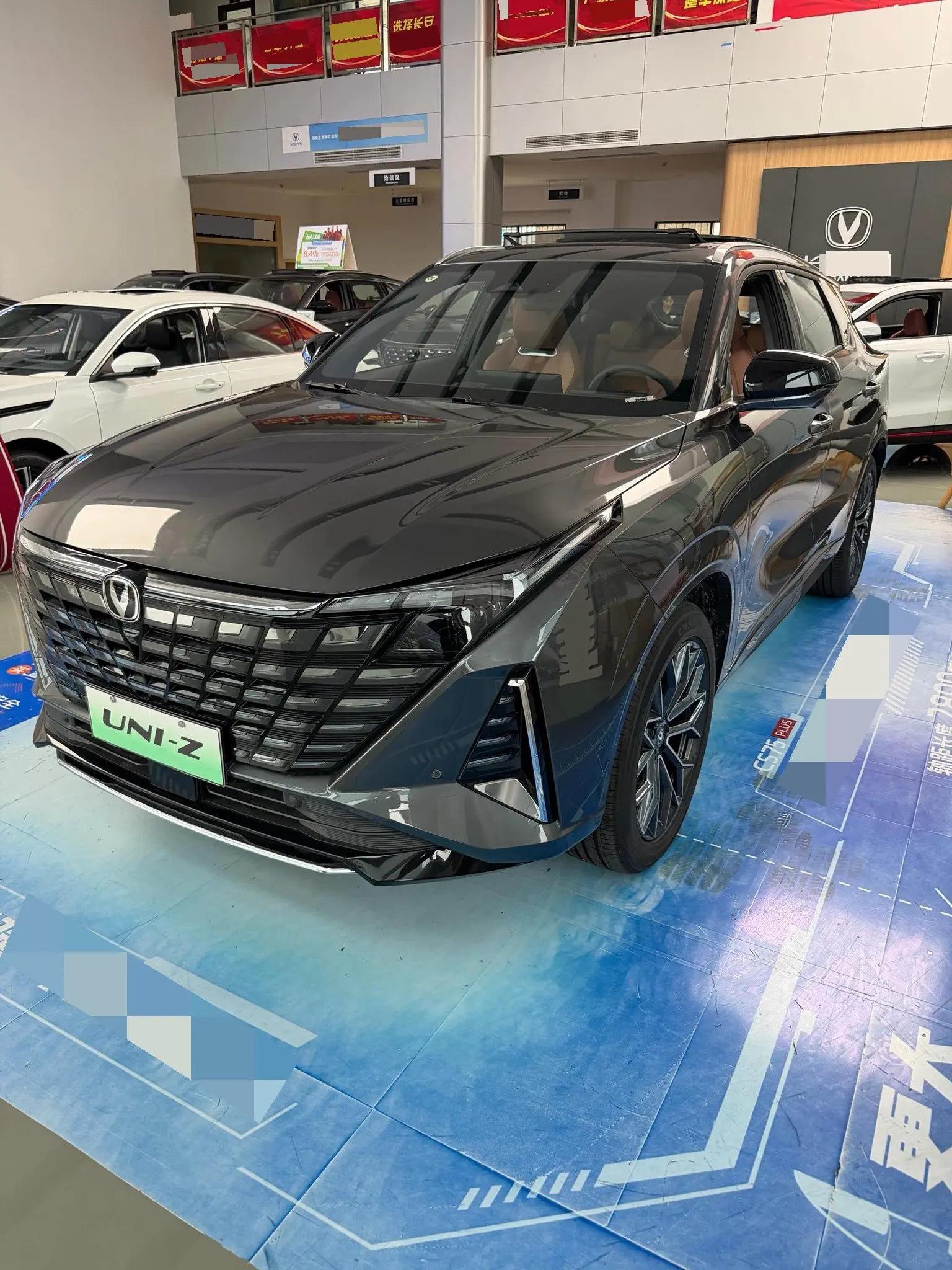 Open image lightbox: ChangAn 2025 UNI-Z Smart Electric iDD 1.5 Stepless 125km Smart New Blue Whale Warship Automatic Gear